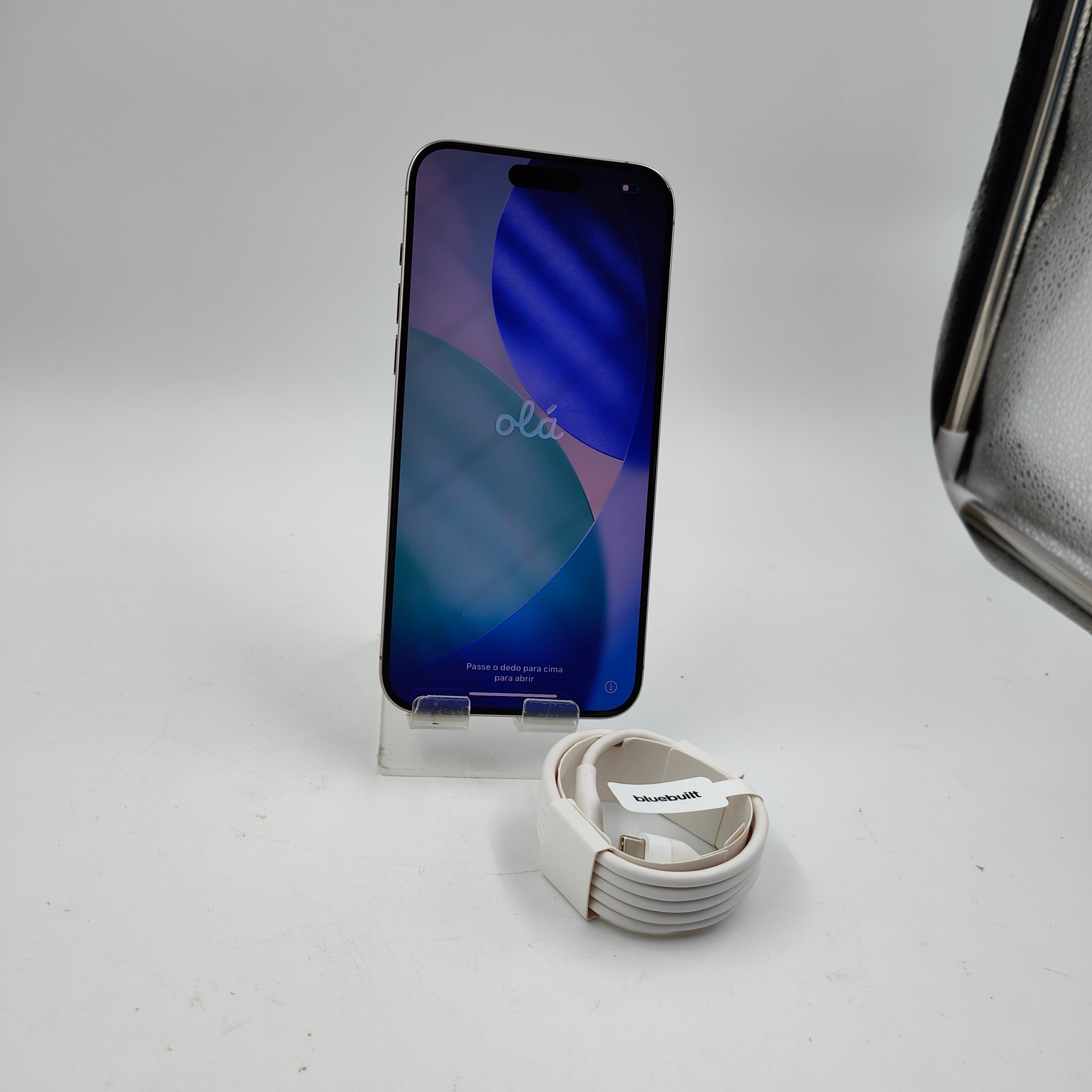 Generalüberholtes iPhone 16 Pro 128GB Desert Titanium