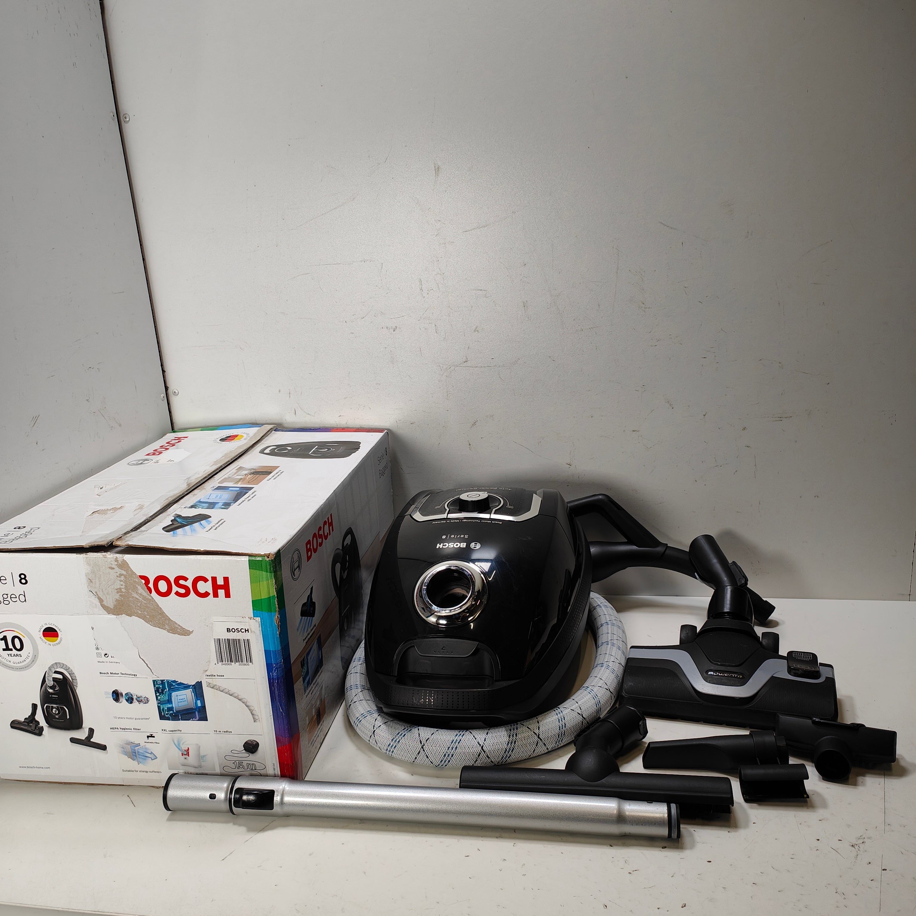 Bosch Serie 8 In'genius BGL8X329