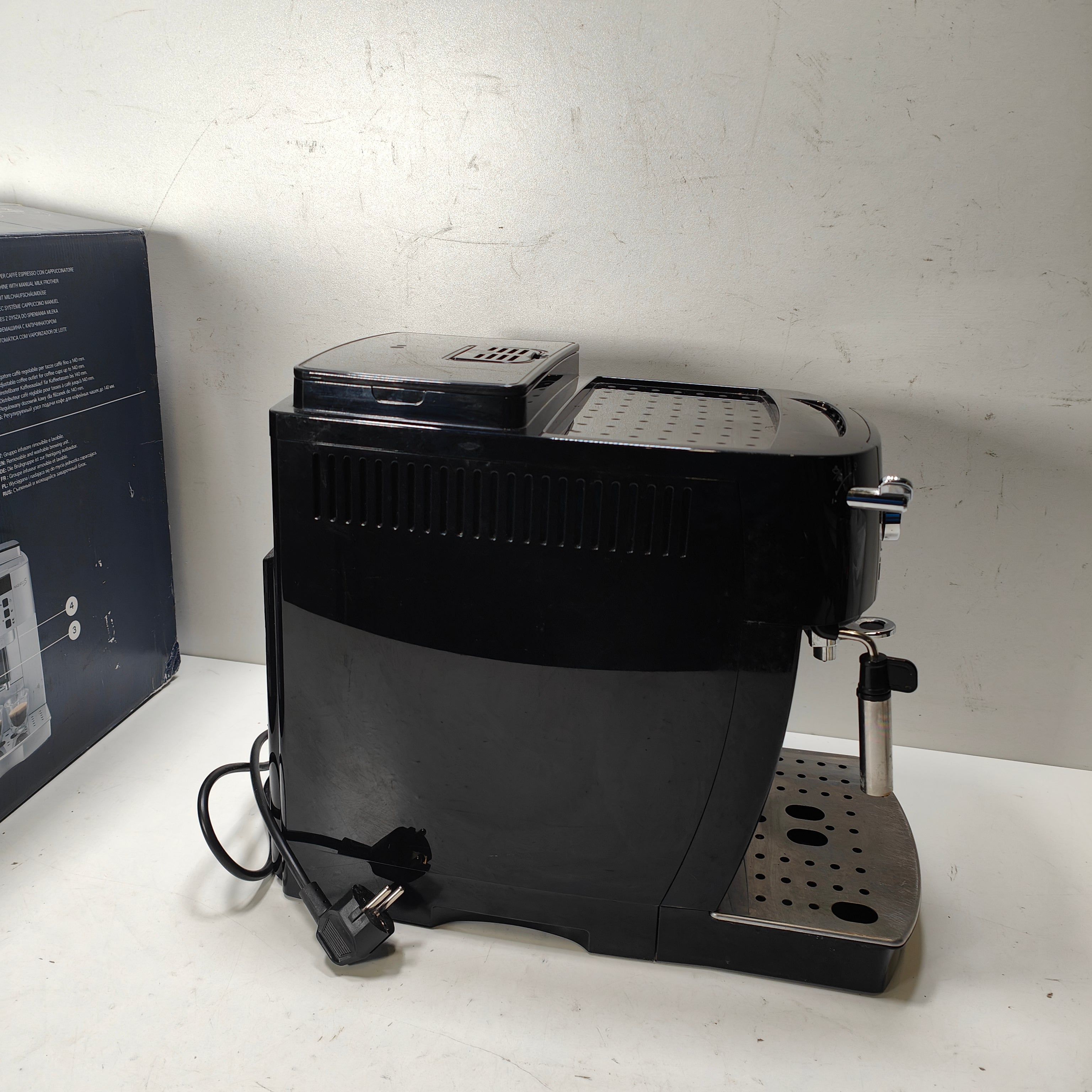 DeLonghi ECAM 21.117.B Magnifica S