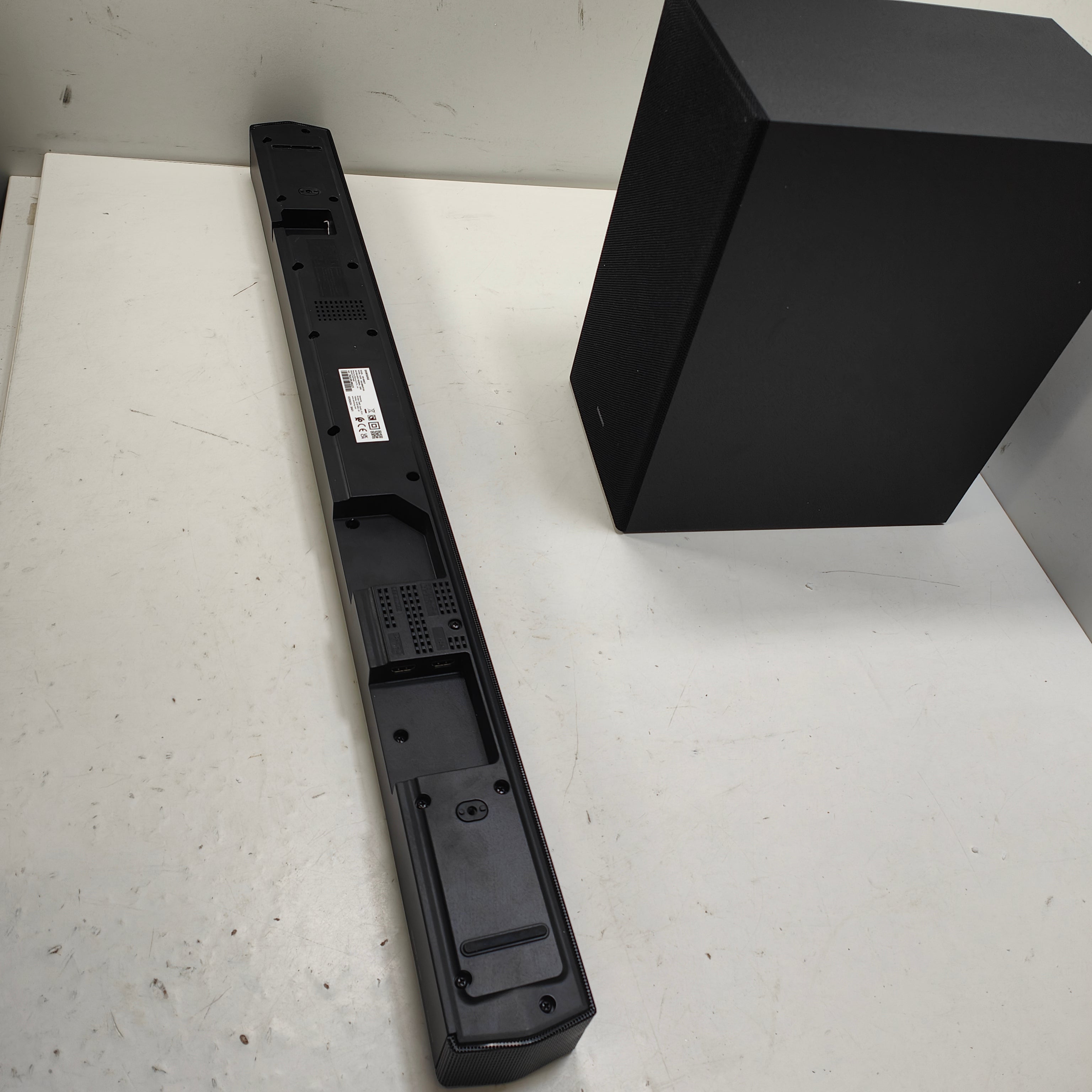 Samsung HW-B66CF Schwarz