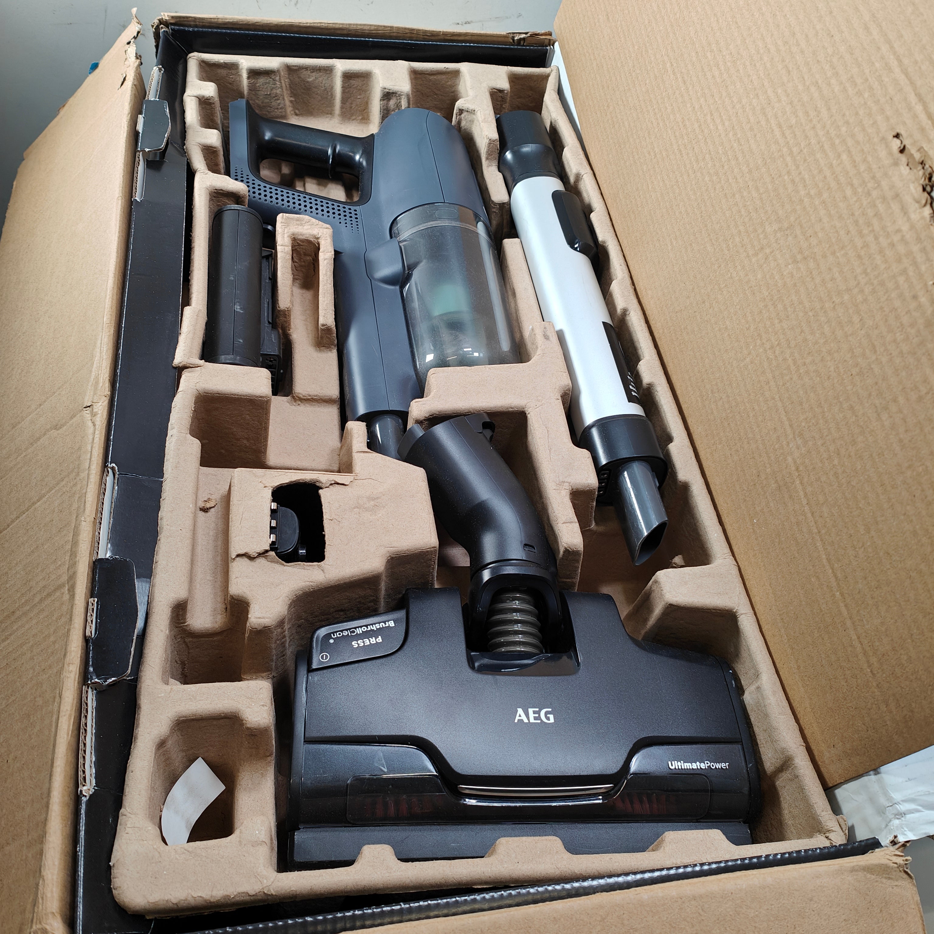 AEG AP81UB25DB 8000 ULTIMATE
