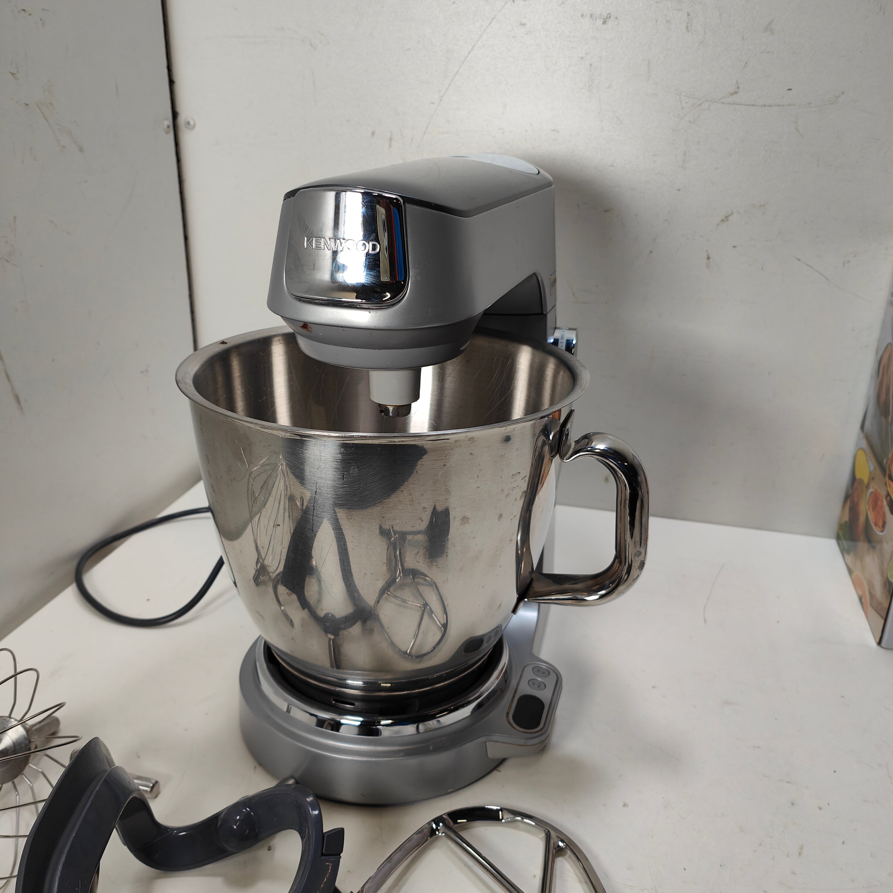 Kenwood Titanium Chef Baker XL KVL85.124SI