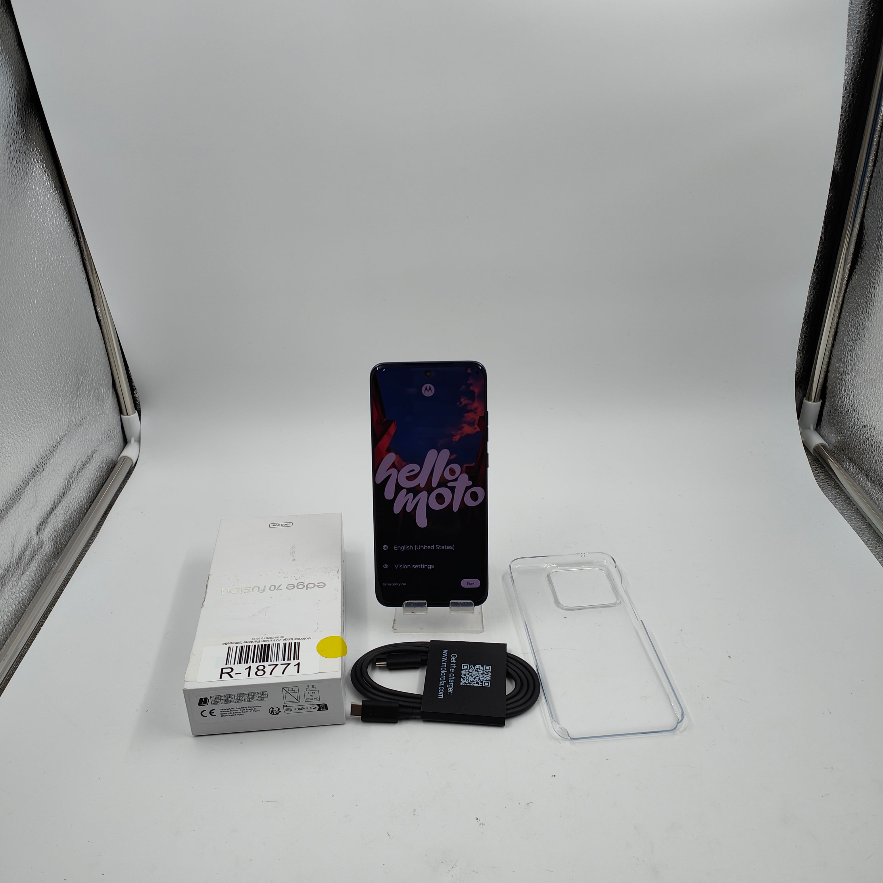 Motorola Edge 70 Fusion Pantone Silhouette
