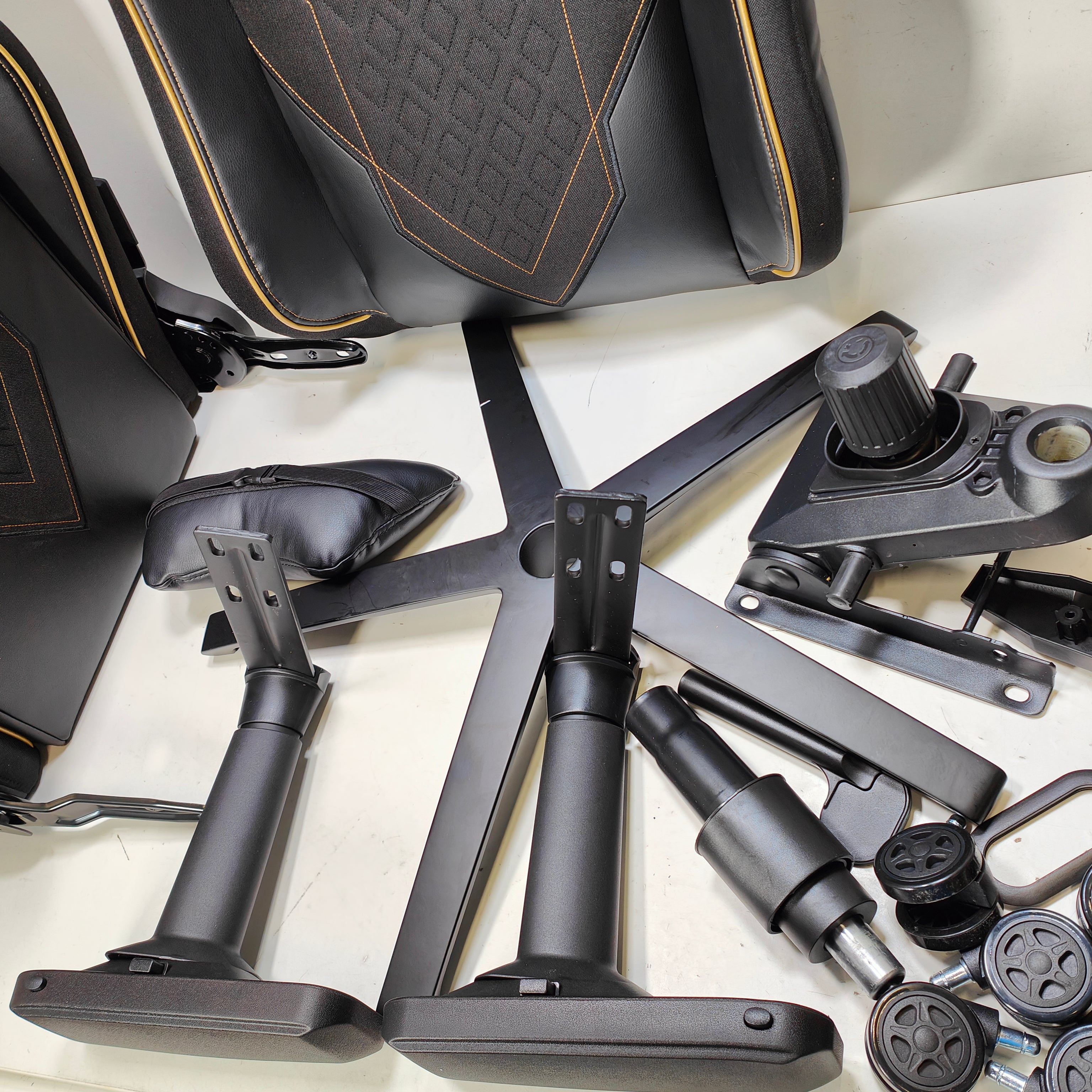 Trust GXT 721 RUYA Pro Gaming-Stuhl Schwarz