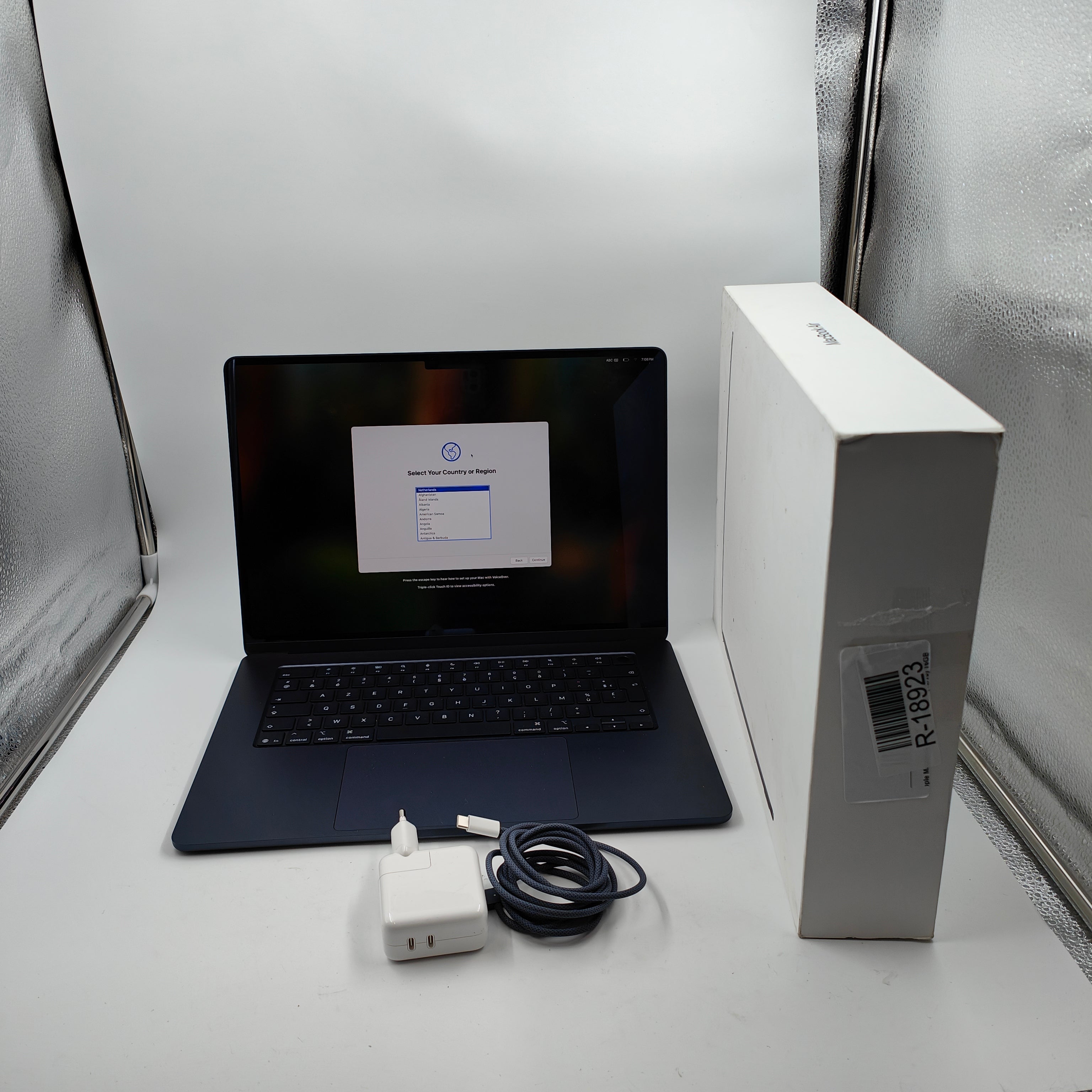 Apple MacBook Air 15" (2025) M4 (10/10) 16GB/256GB Midnight AZERTY