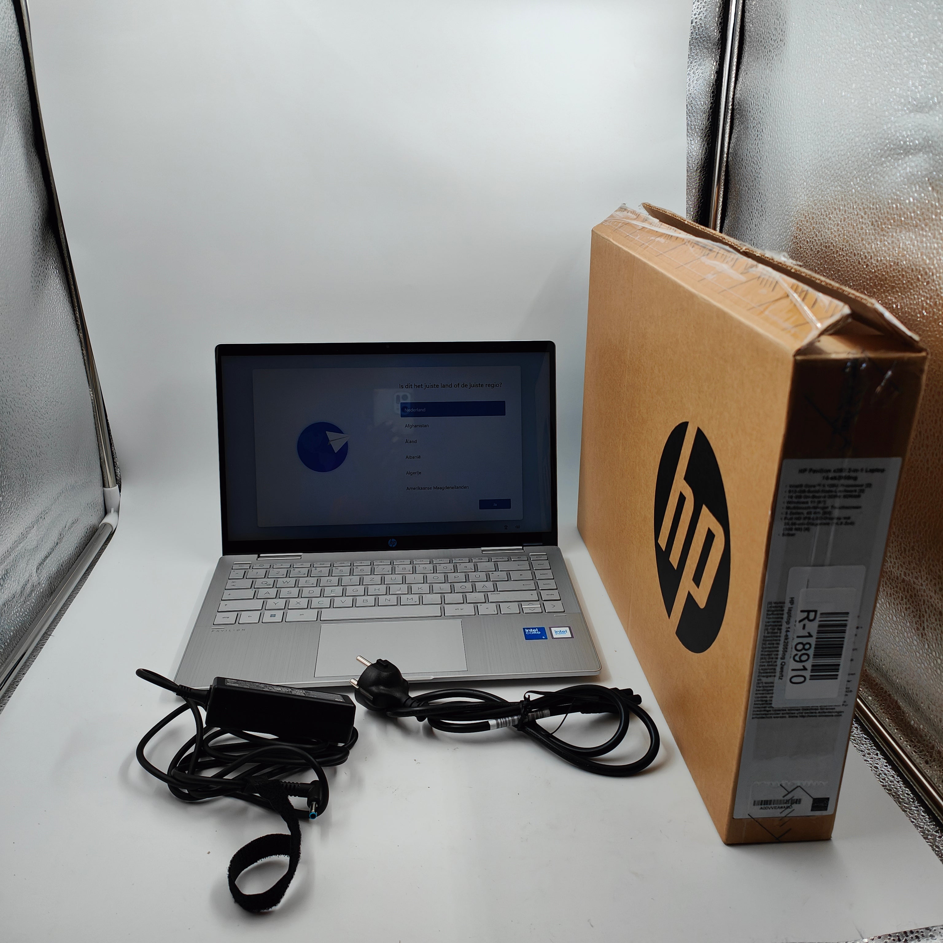 HP laptop 14-ek2055ng QWERTZ