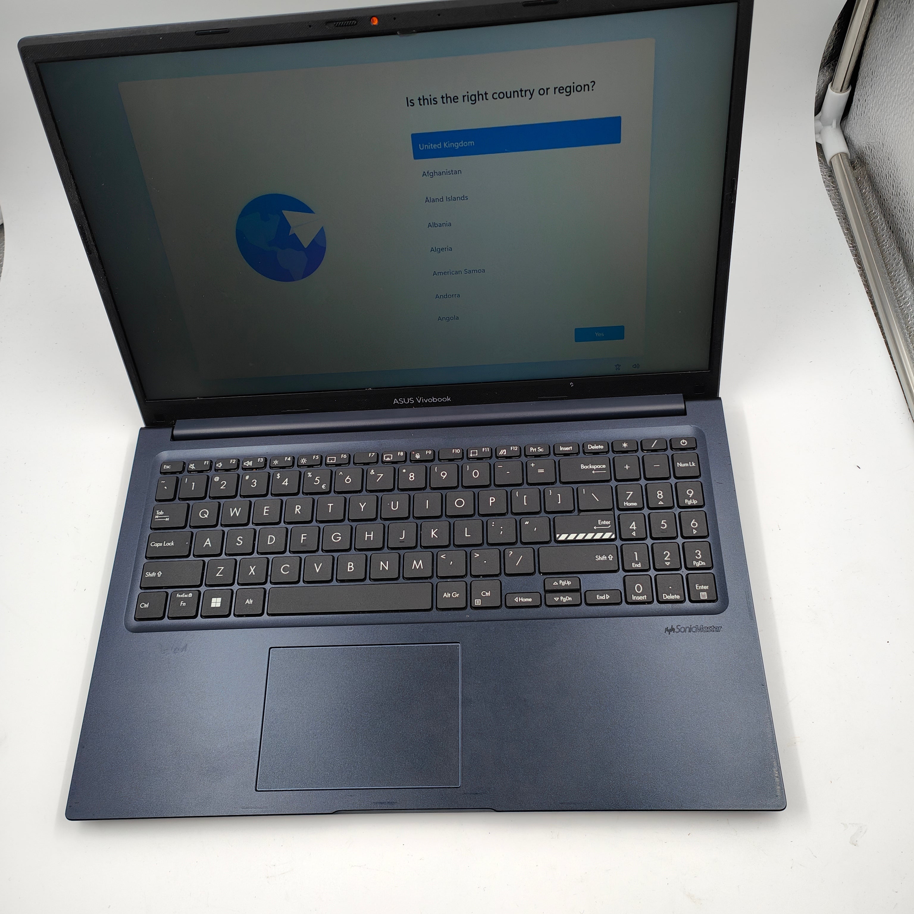 Asus Vivobook 15 X1504ZA-NJ1167W QWERTY