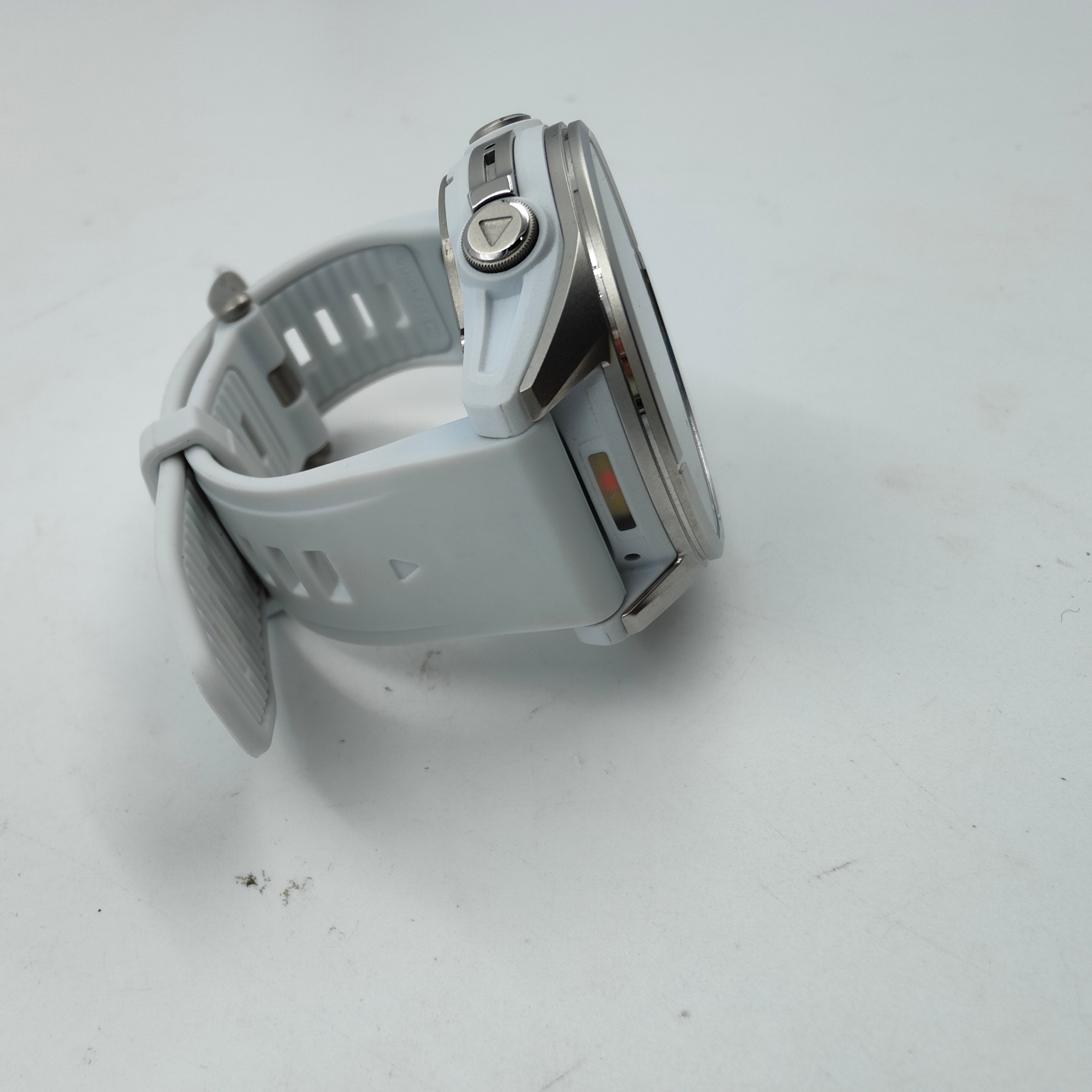 Garmin fenix 8 43mm Whitestone