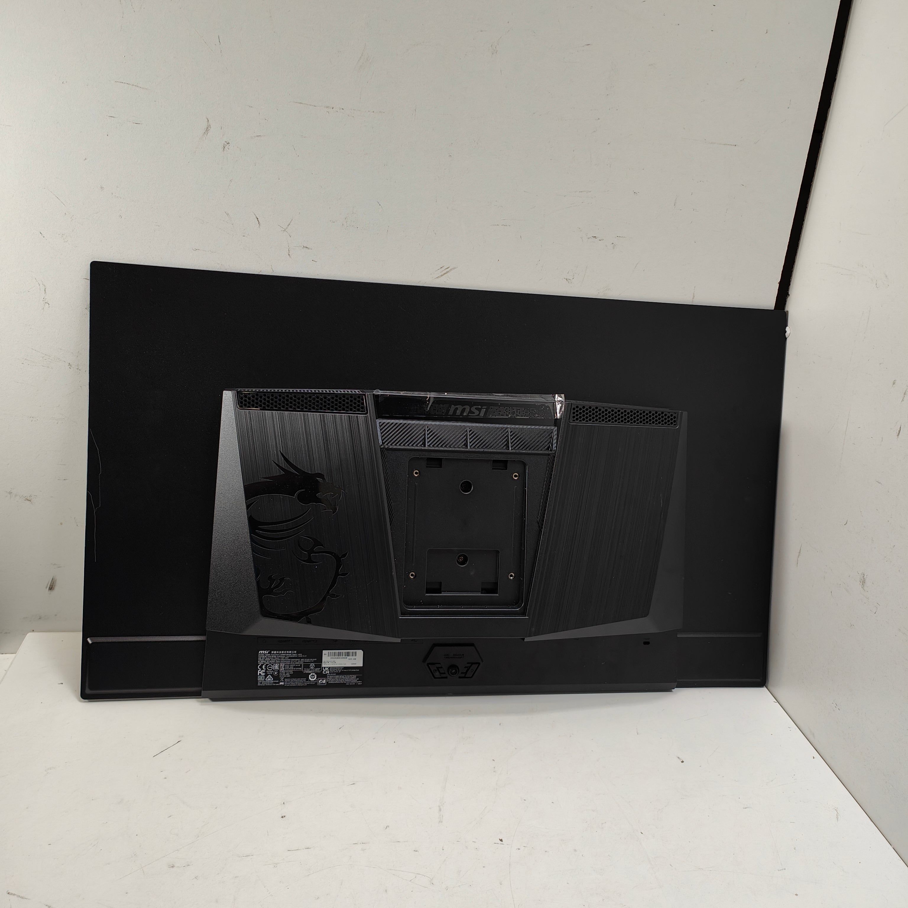 MSI MPG 321URXDE QD-OLED