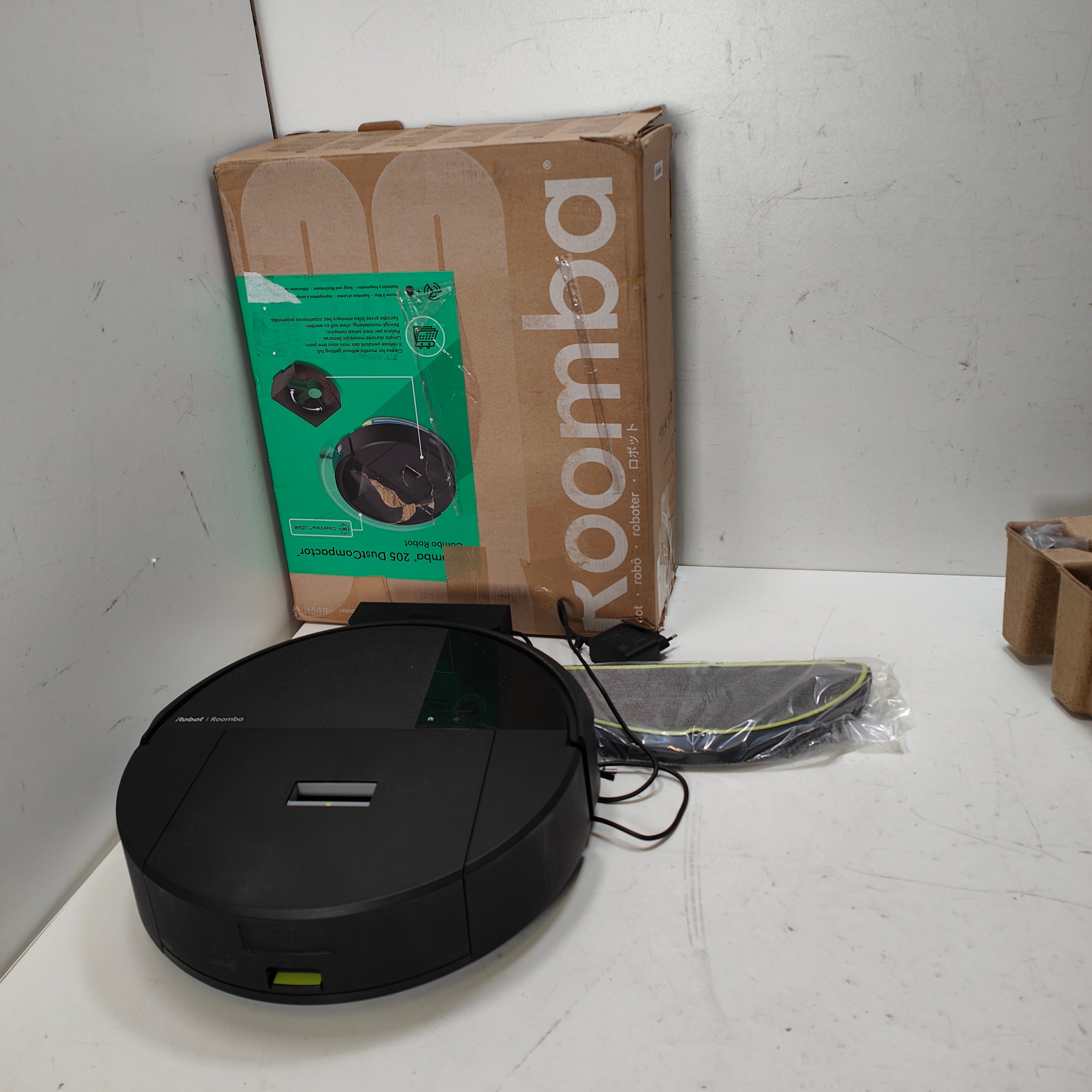 iRobot Roomba 205 Kombi Schwarz