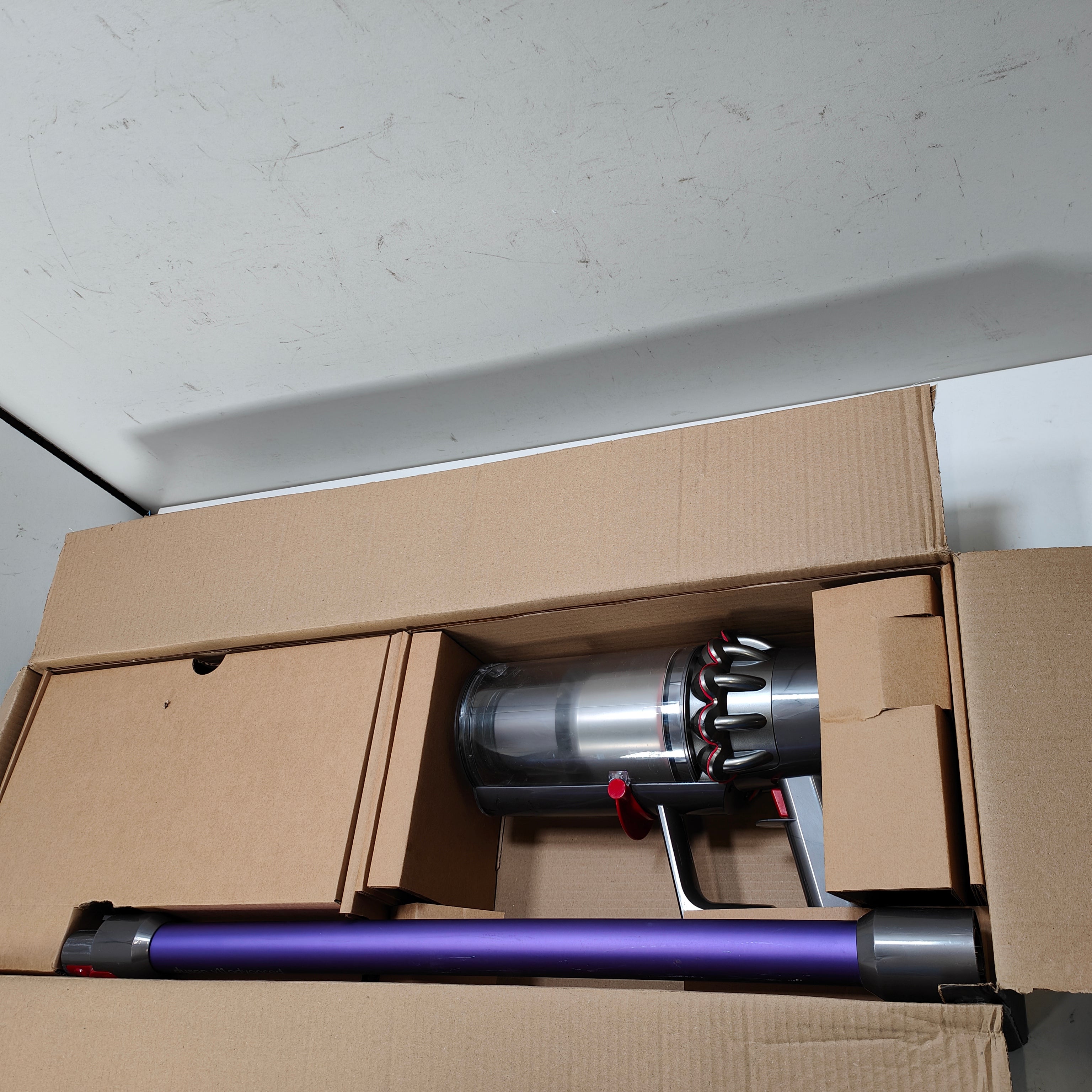 Dyson V11 Advanced