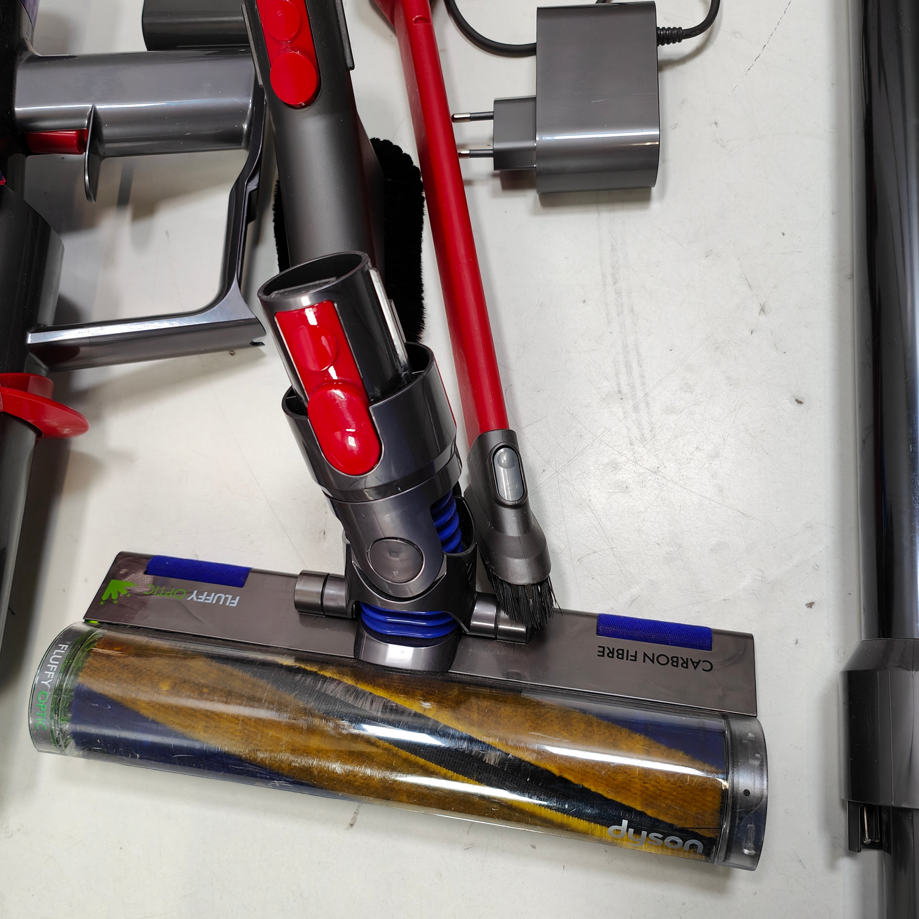 Dyson V11 Fluffy