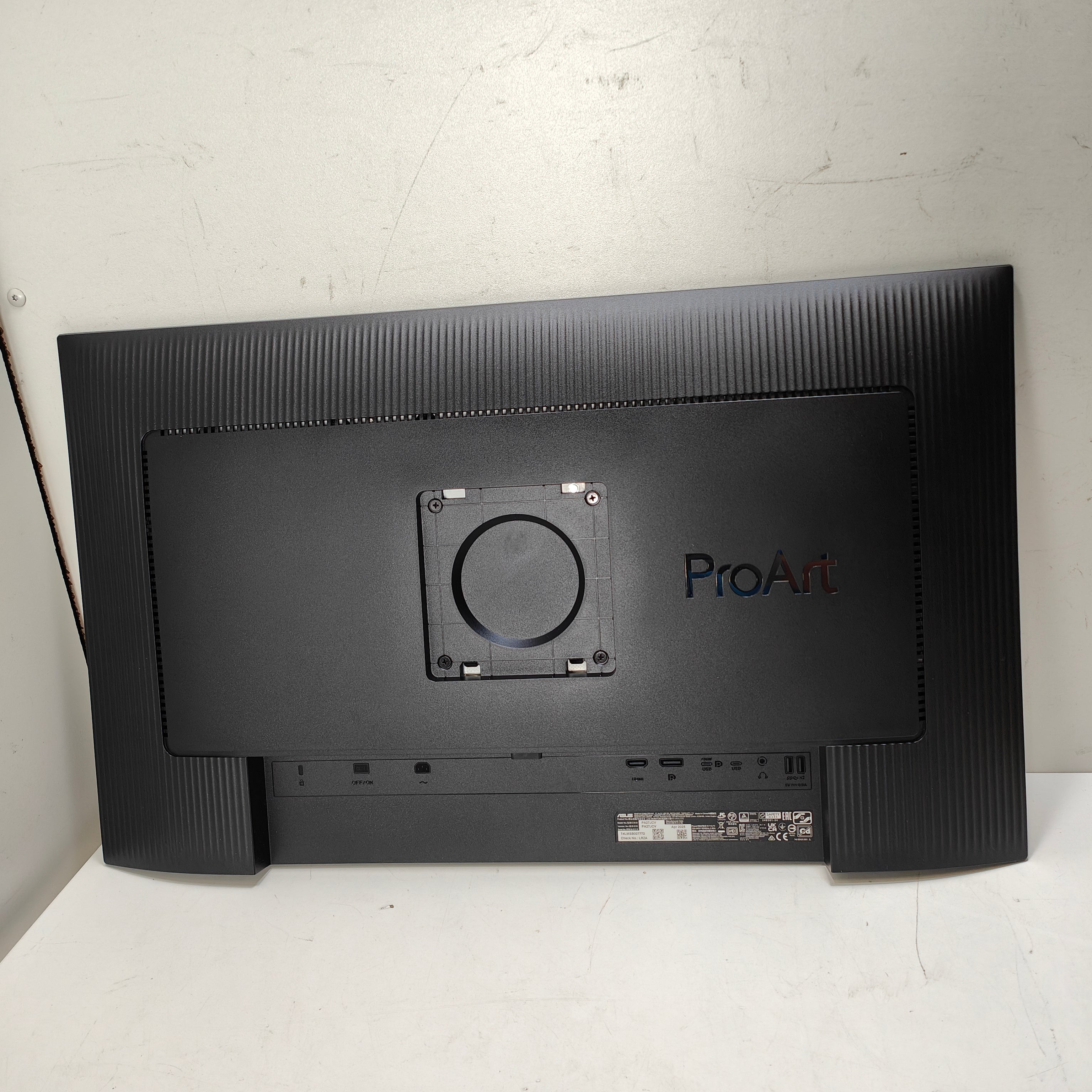 Asus ProArt PA27JCV