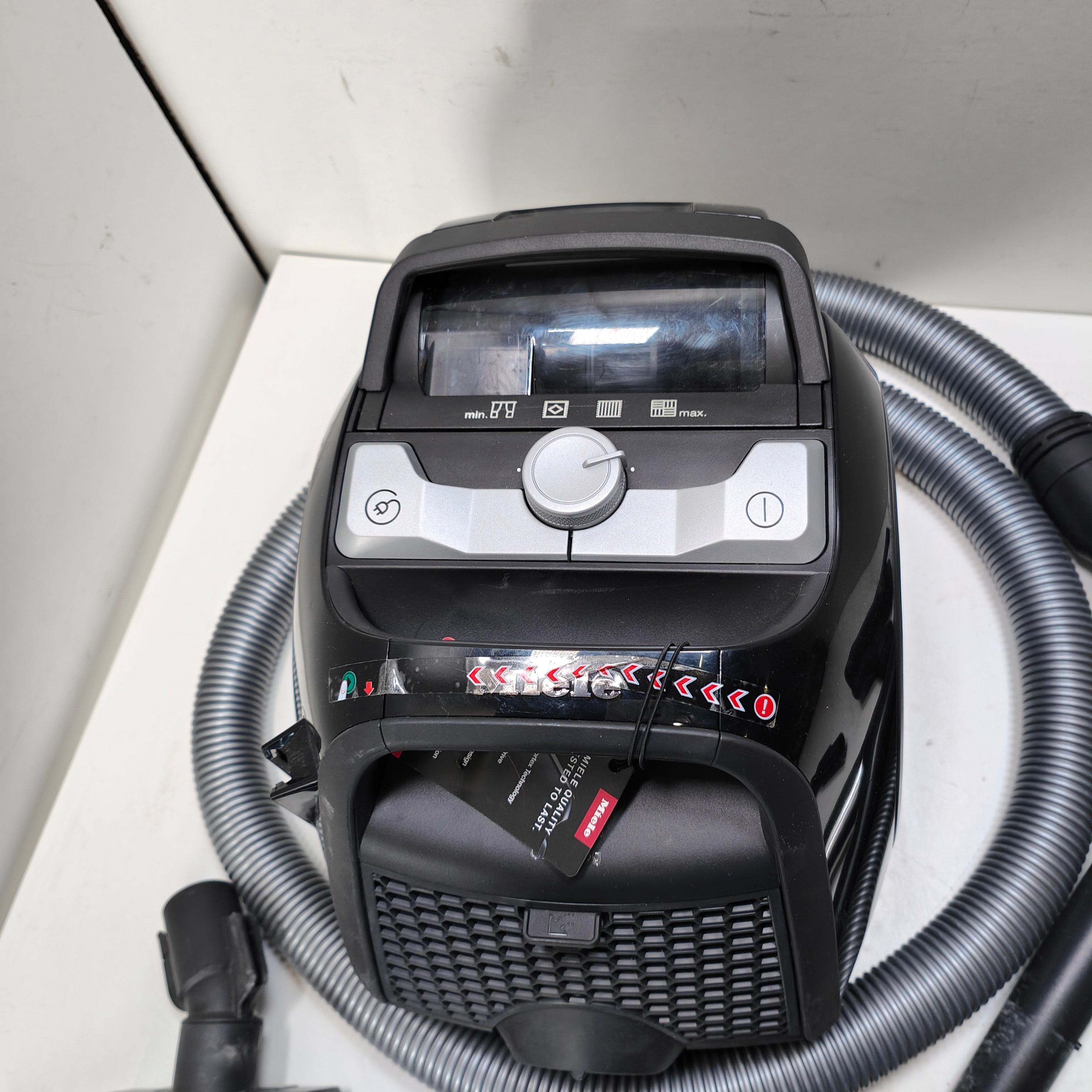 Miele Boost CX1 Cat & Dog Obsidian Schwarz