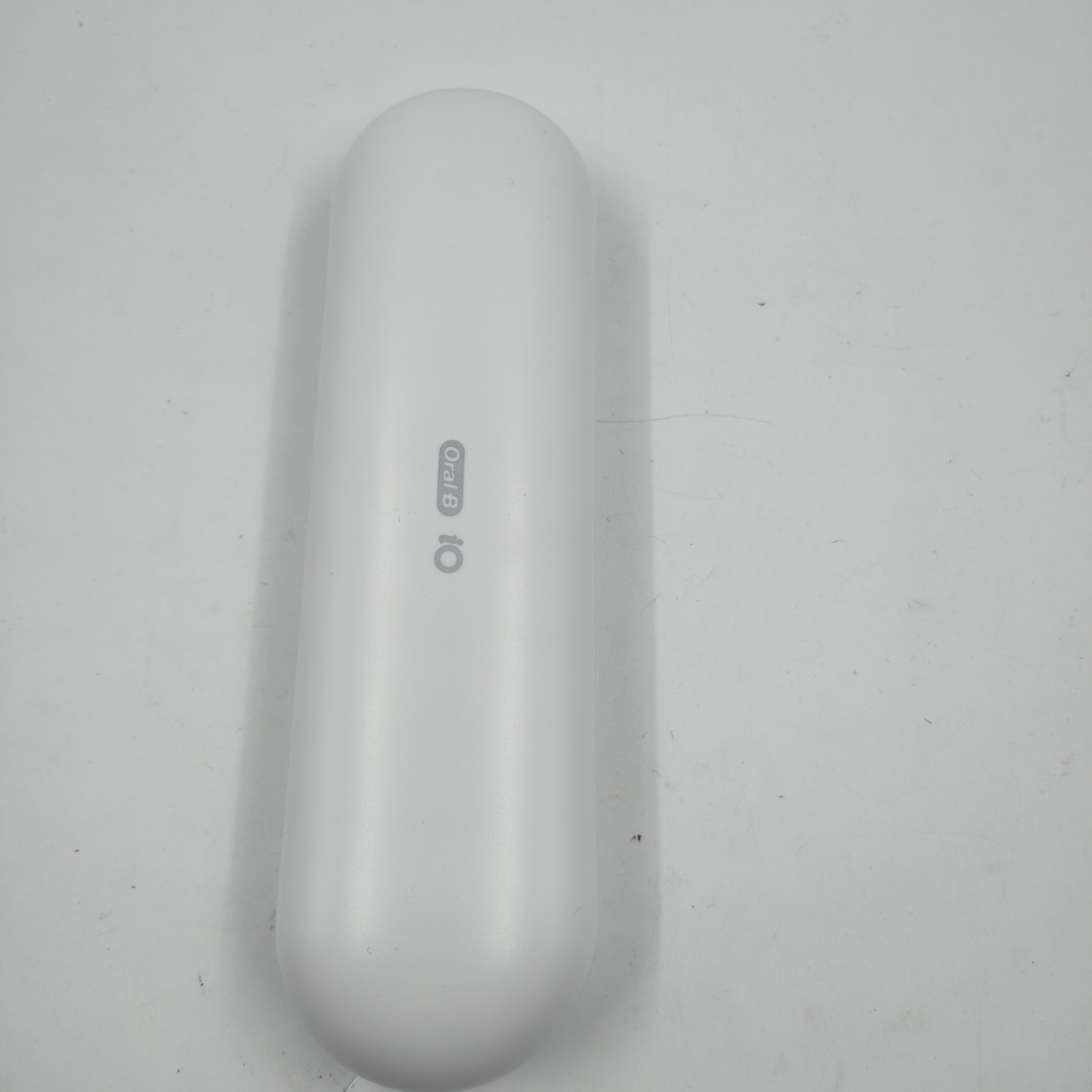 Oral-B iO Serie 6N Weiß + extra iO Sanfte Pflege Aufsteckbürste