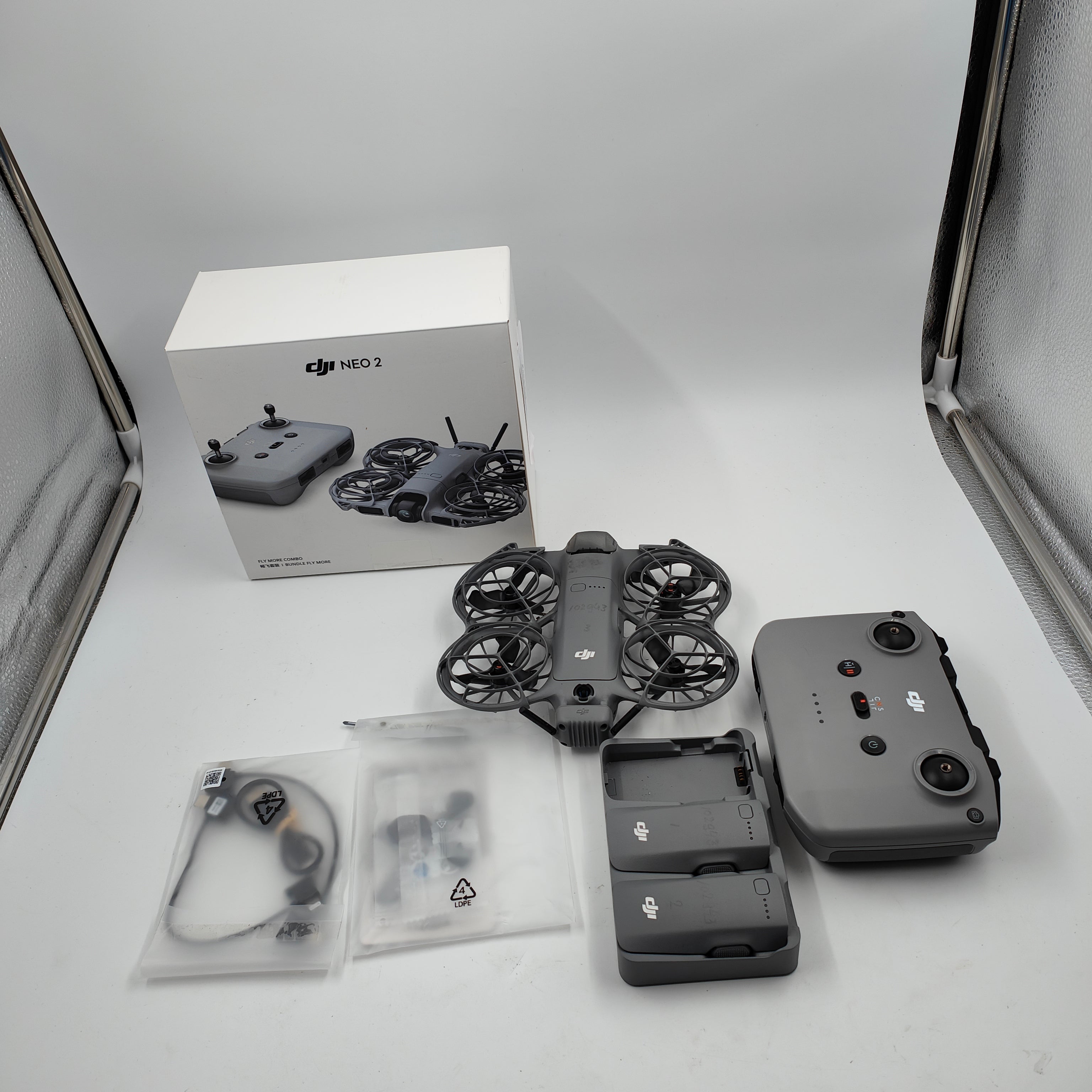 DJI Neo 2 Fly More Combo