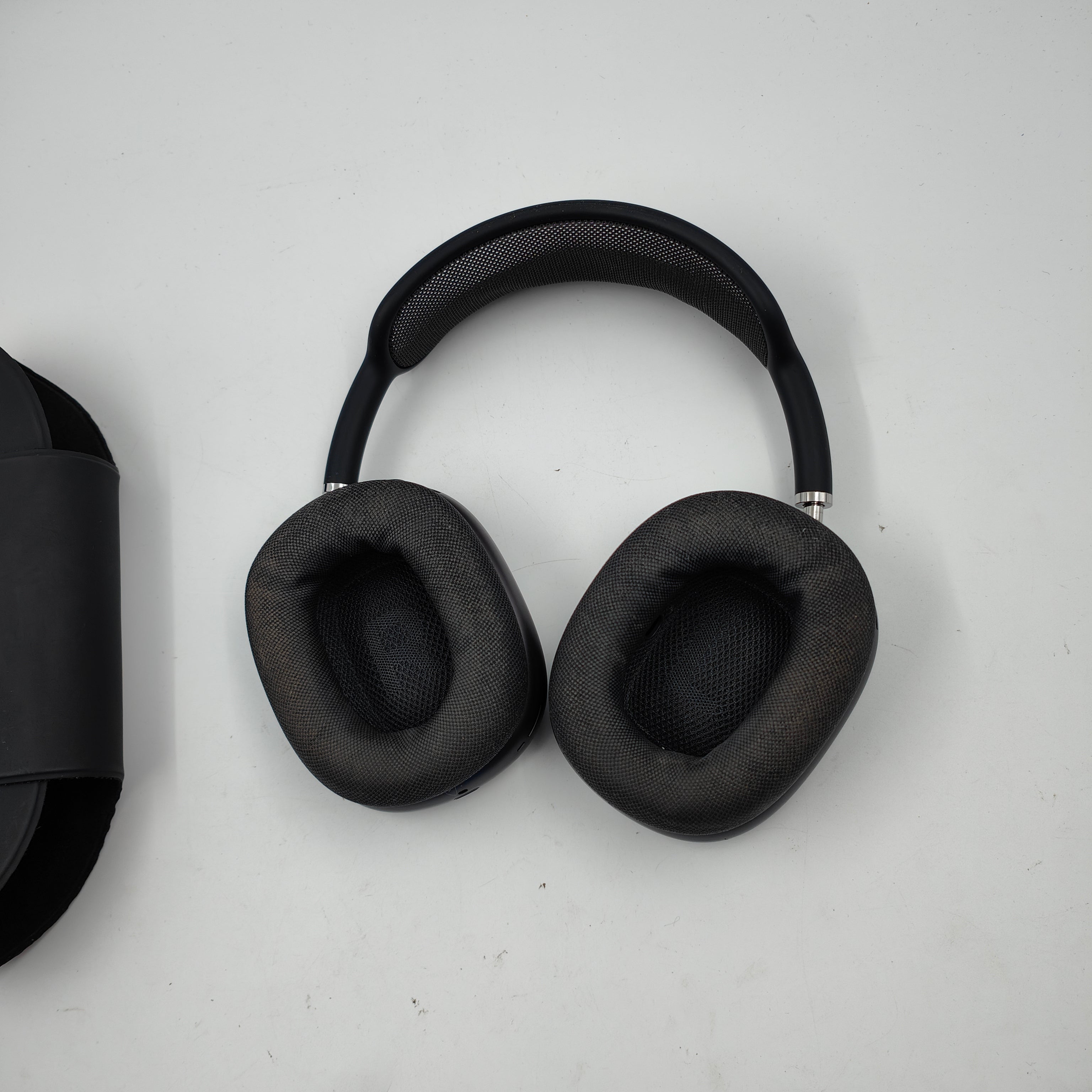 Apple AirPods Max Space Grau