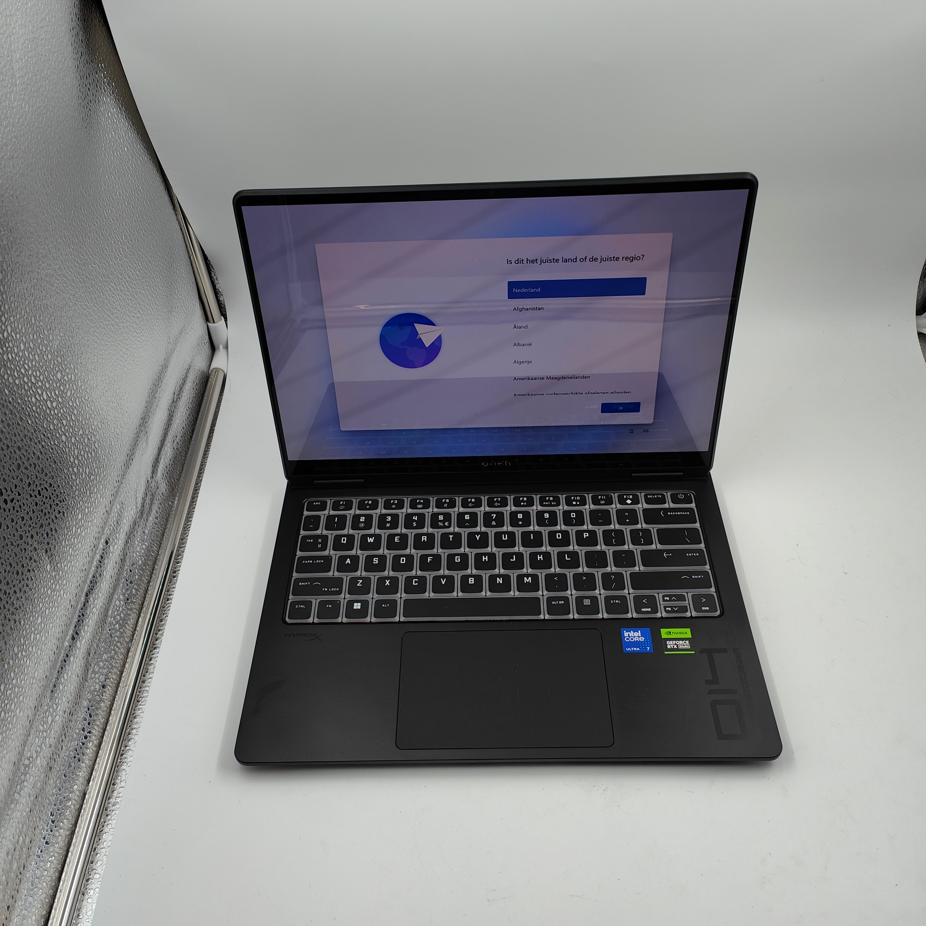HP OMEN Transcend 14-fb0075nd QWERTY
