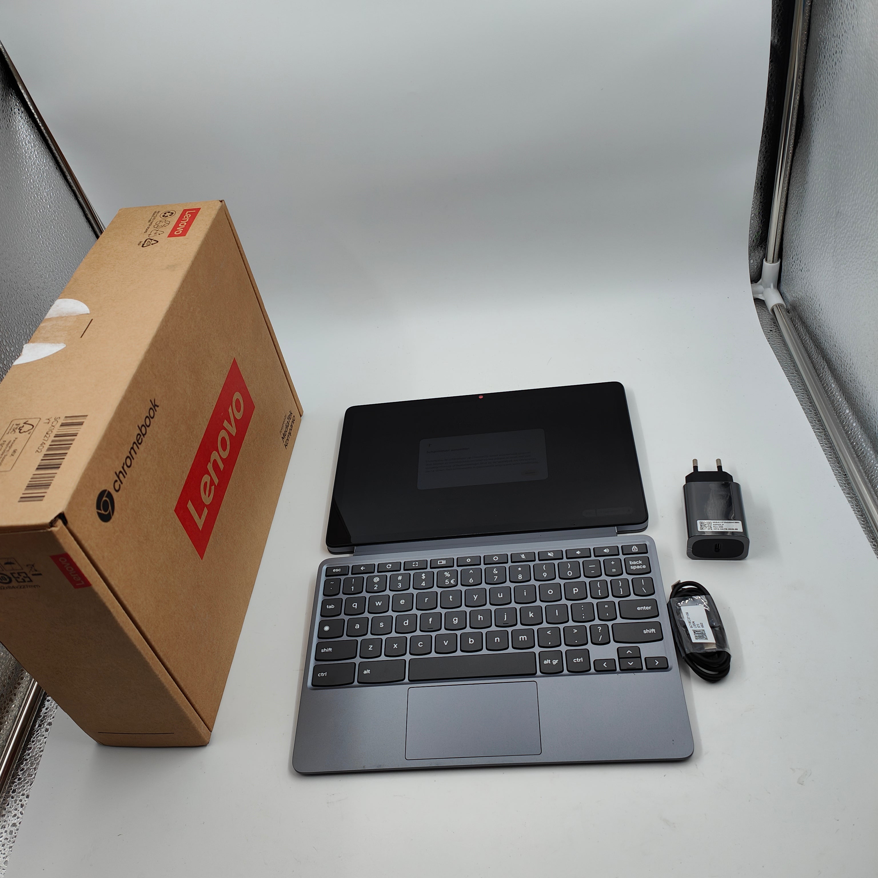 Lenovo Chromebook Duet 11M889 QWERTY