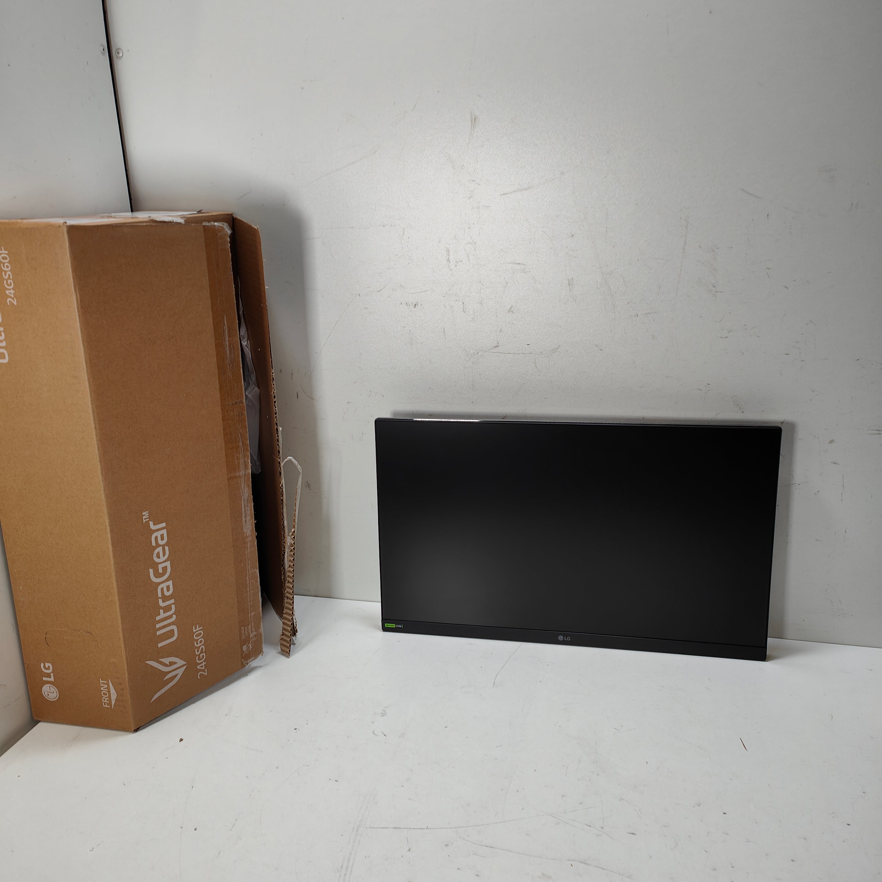 LG UltraGear 24GS60F-B