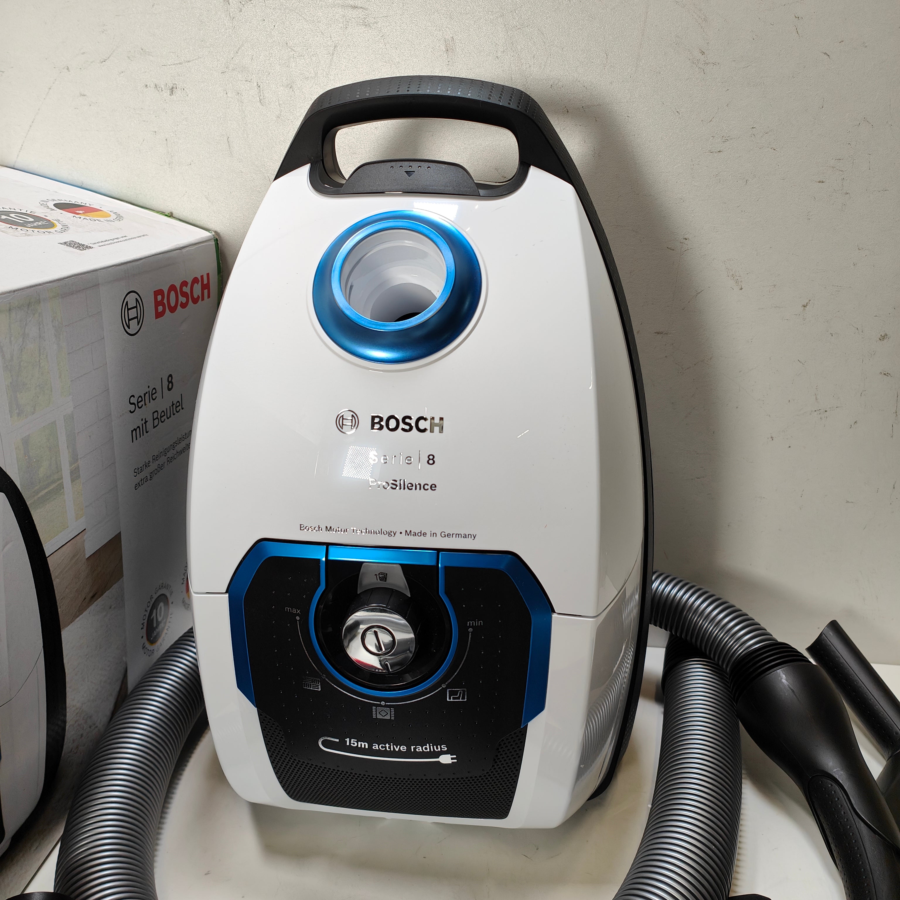 Bosch BGB75XSIL