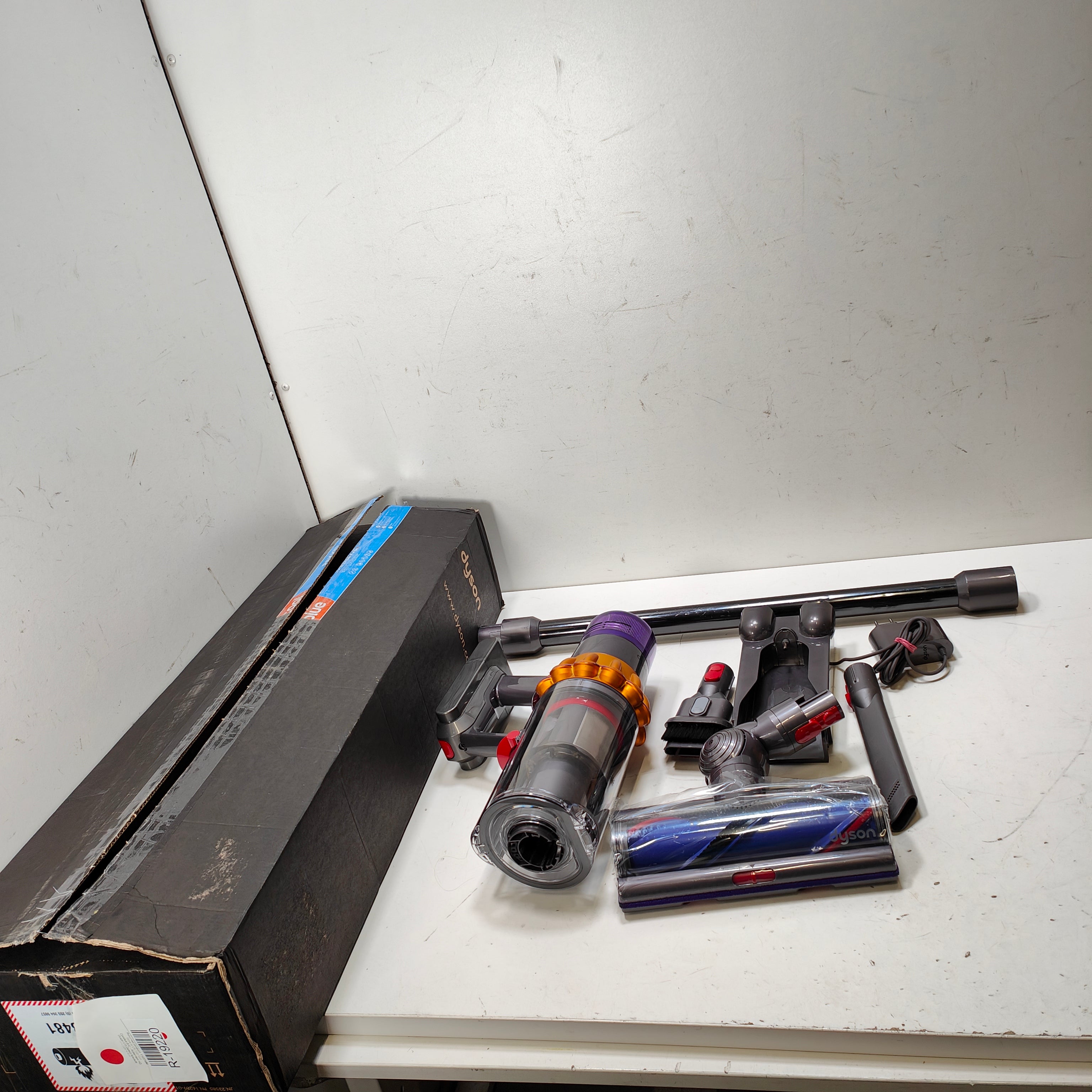 Dyson V15 Detect Absolute