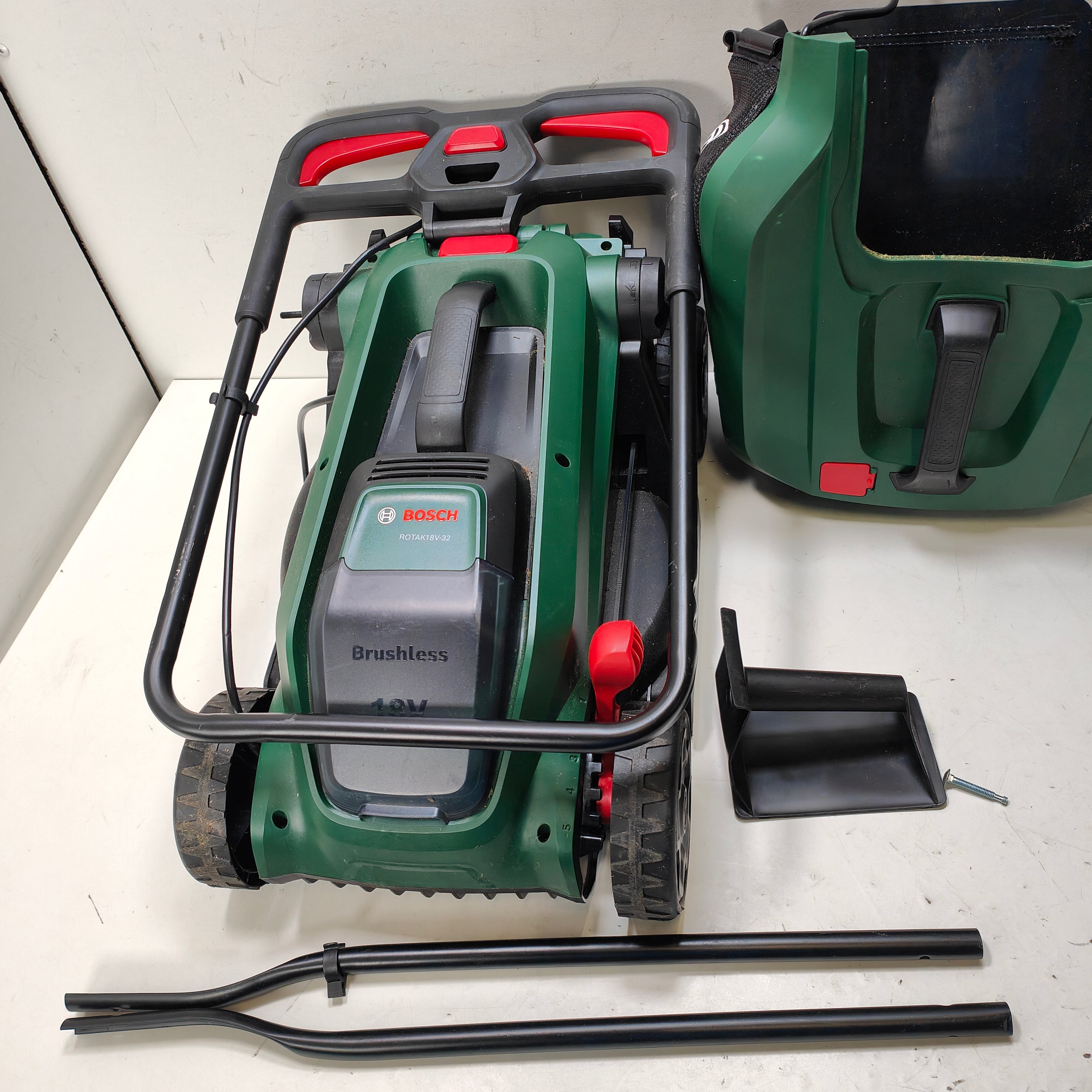 Bosch Rotak 18V-32 (zonder accu)