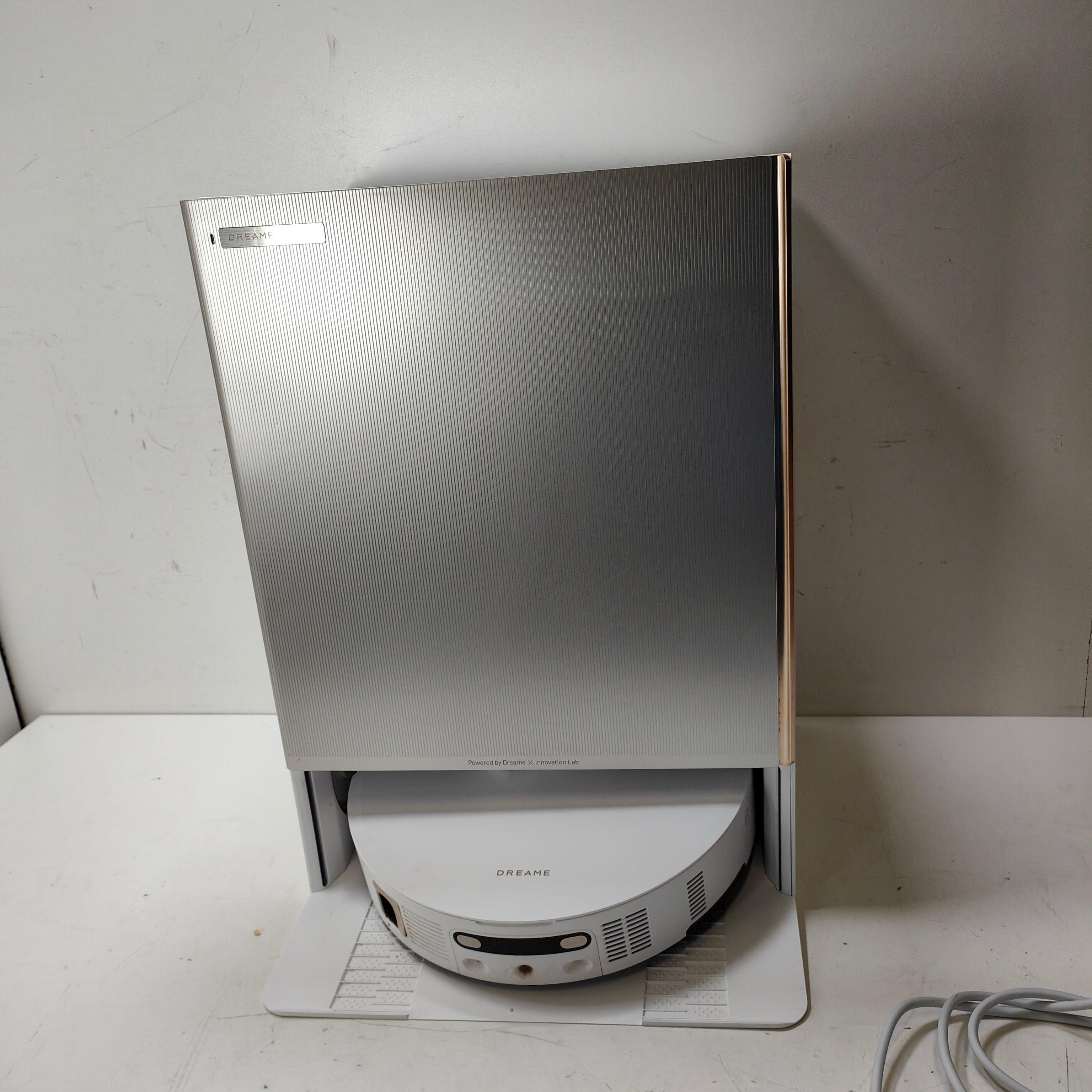 Dreame Matrix 10 Ultra Weiß