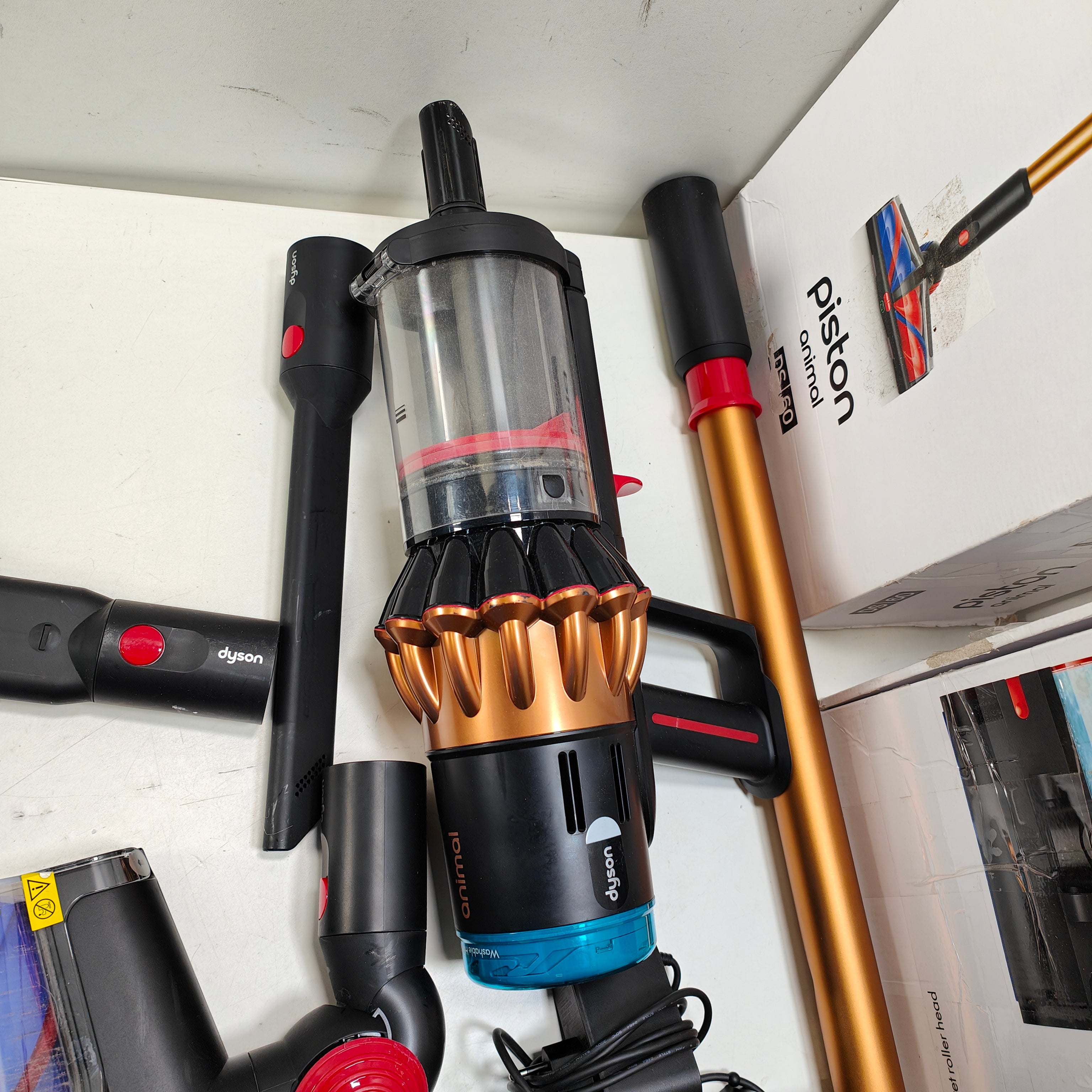 Dyson V16 Piston Animal U-Boot