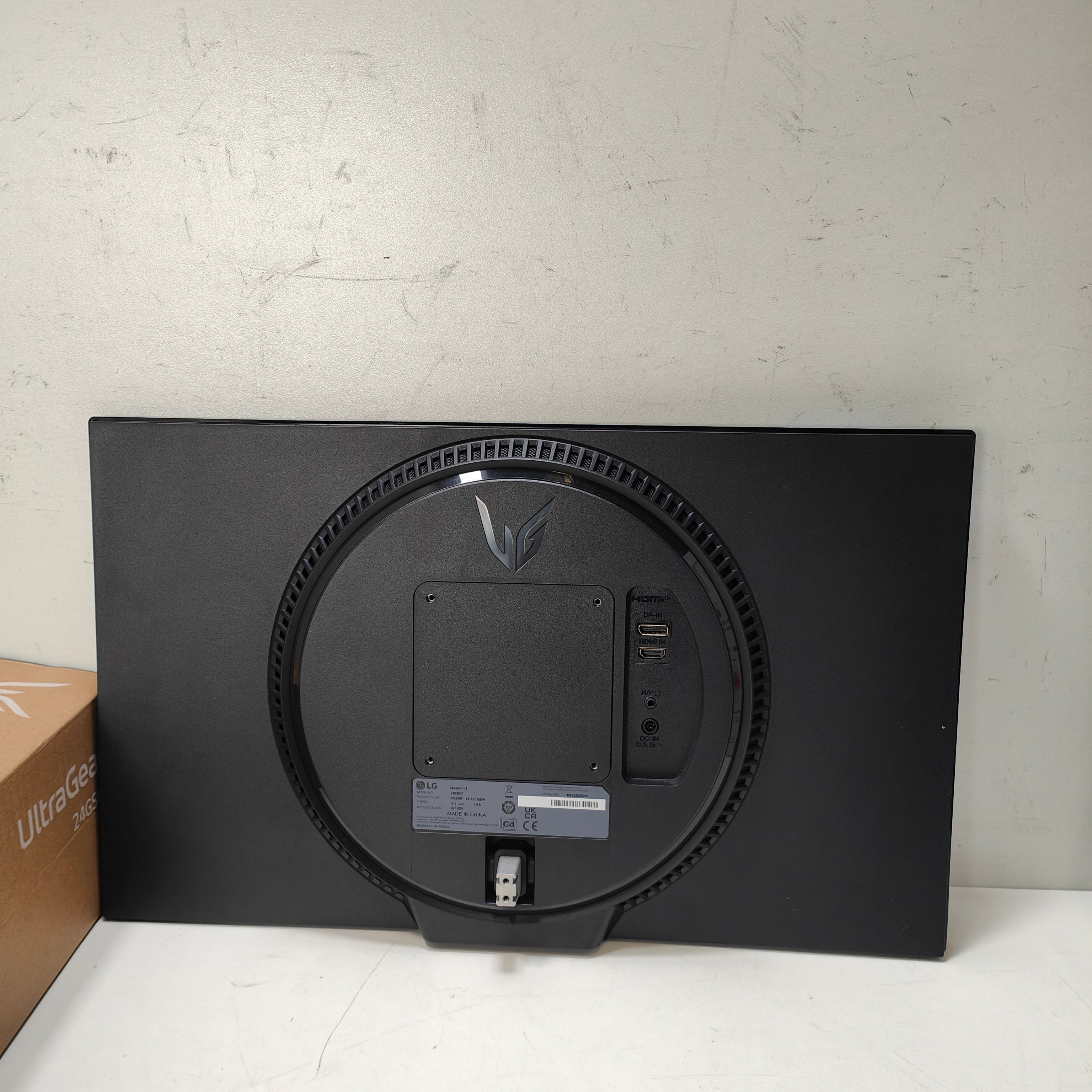LG UltraGear 24GS60F-B