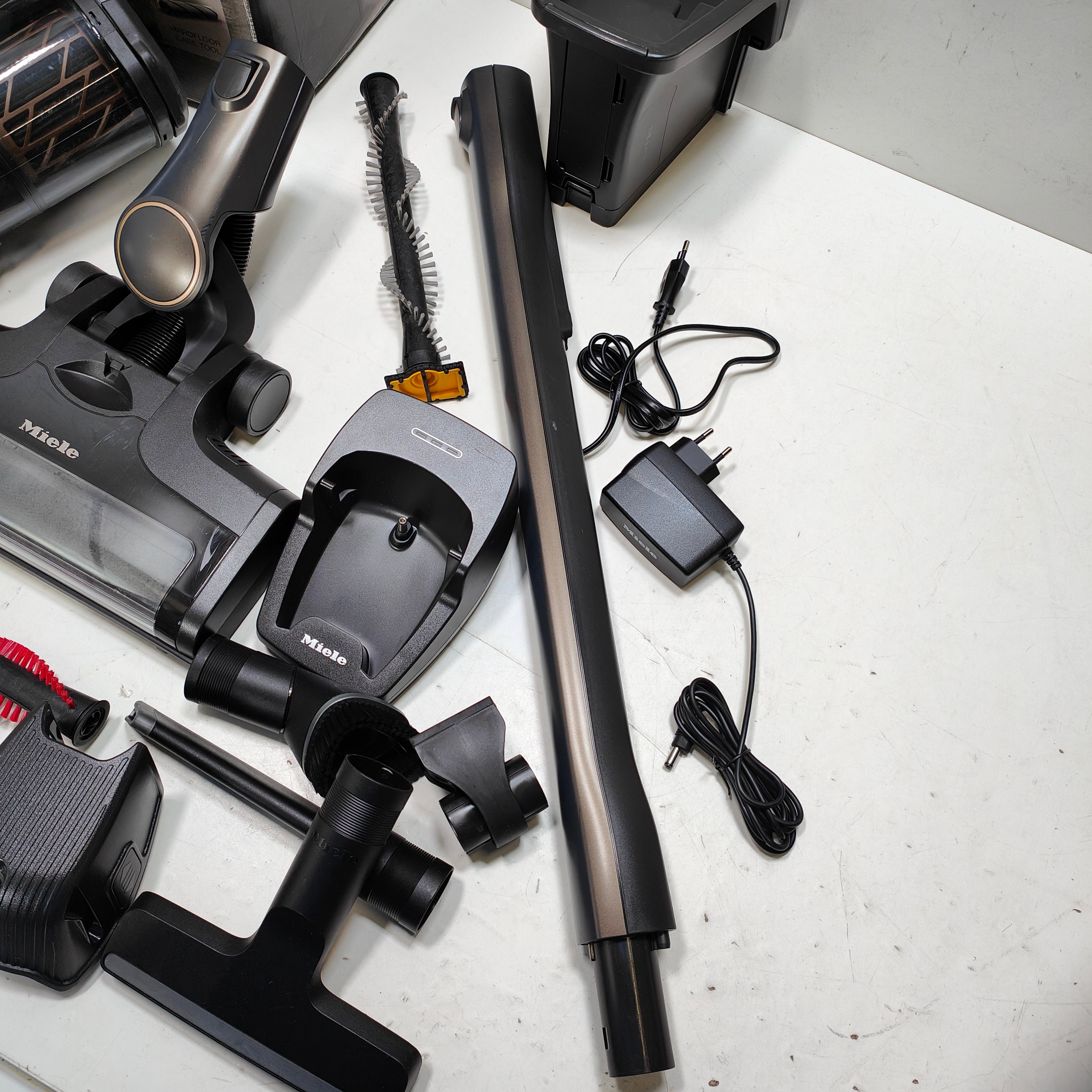 Miele Triflex HX2 Pro