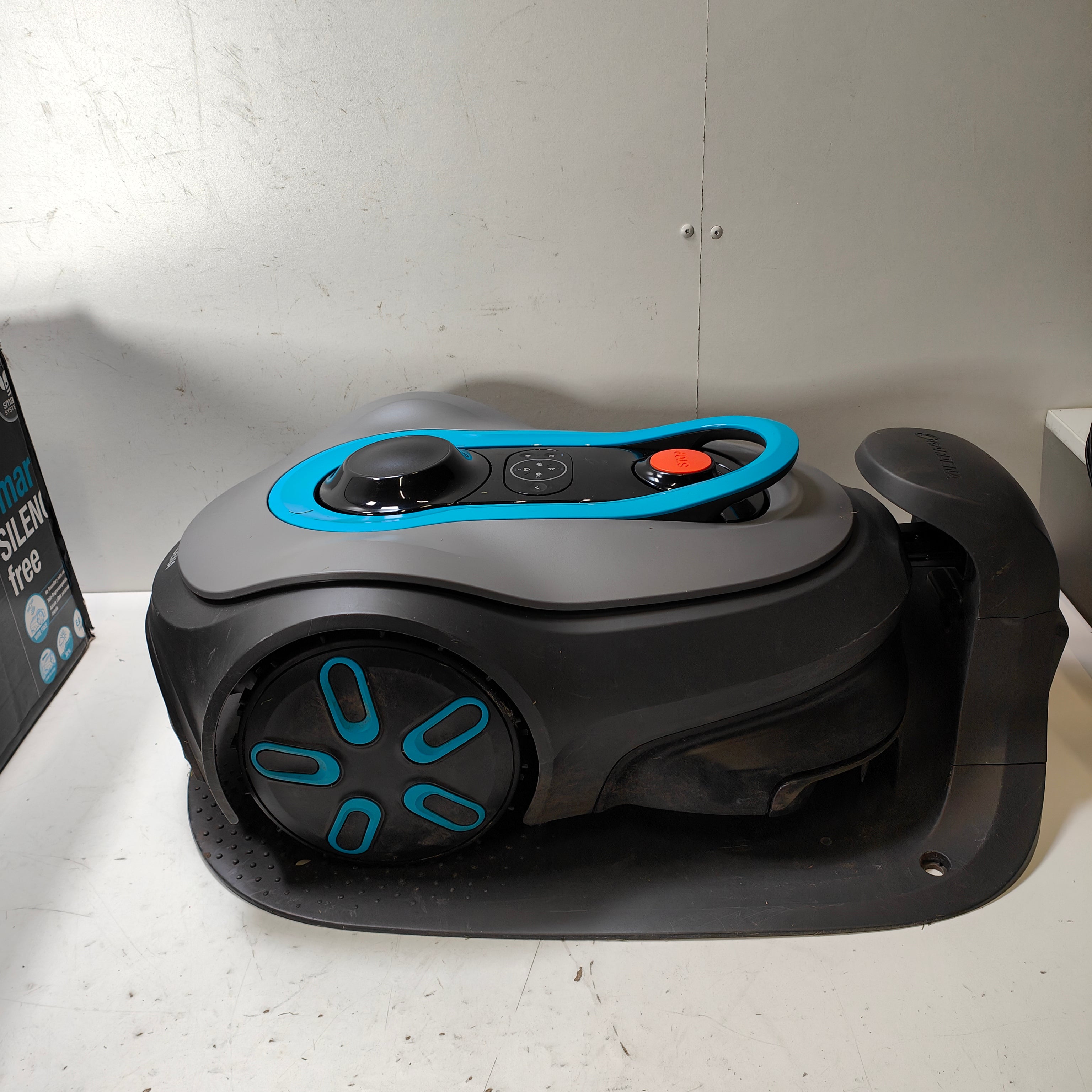 Gardena Smart Sileno Free 800