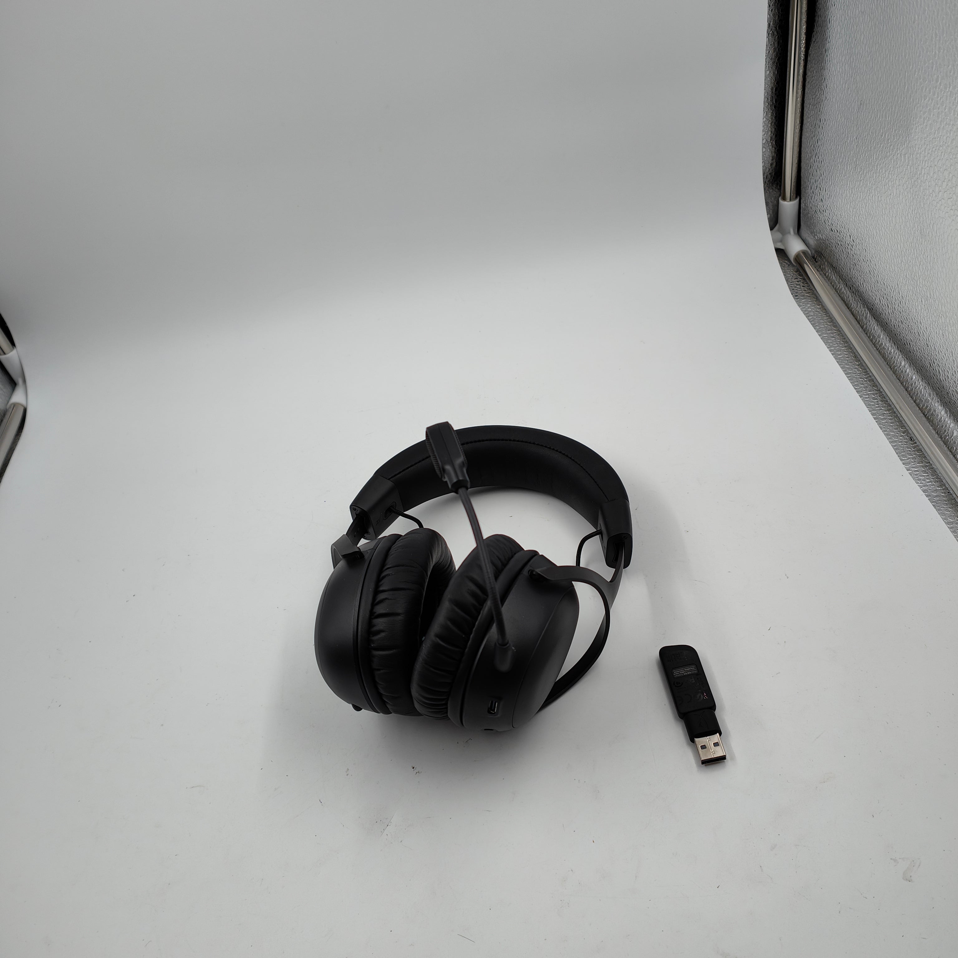 HyperX Cloud III Wireless Gaming-Headset – Schwarz (PC, PS5, PS4)