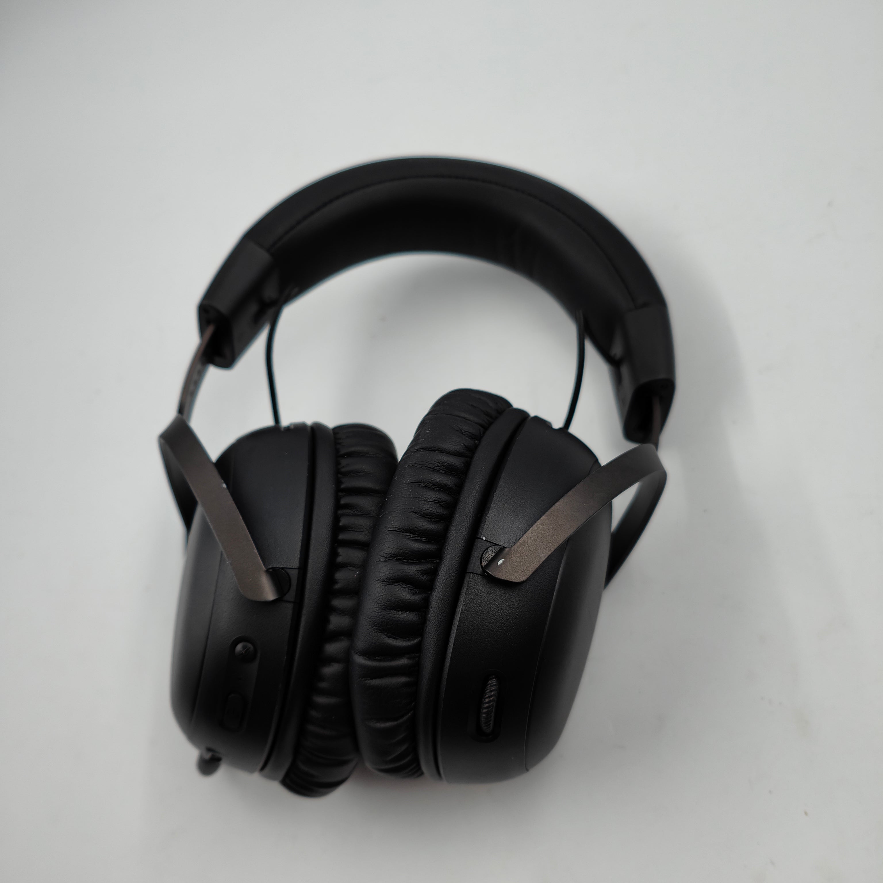 HyperX Cloud III Wireless Gaming-Headset – Schwarz (PC, PS5, PS4)