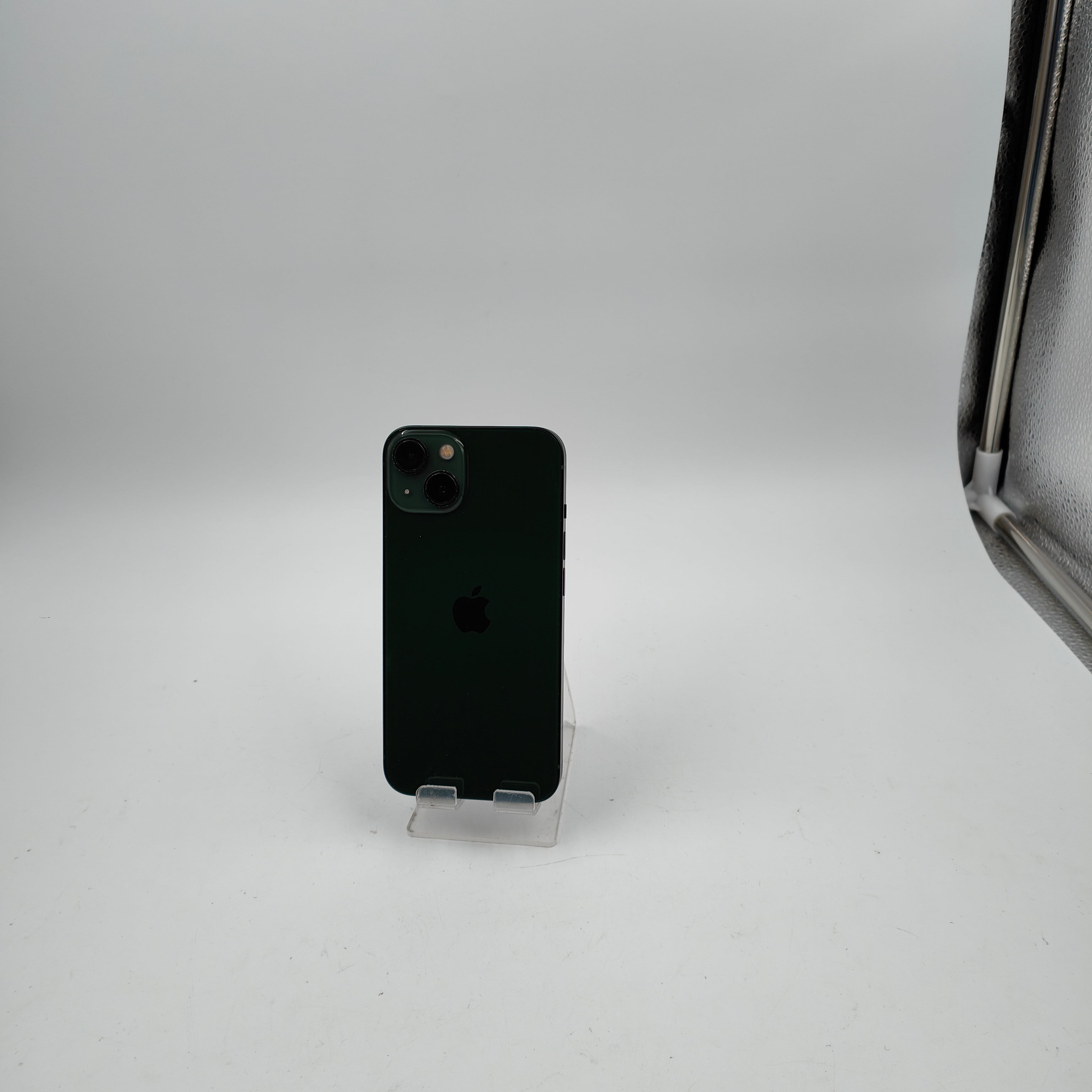 Refurbished iPhone 13 128GB Green