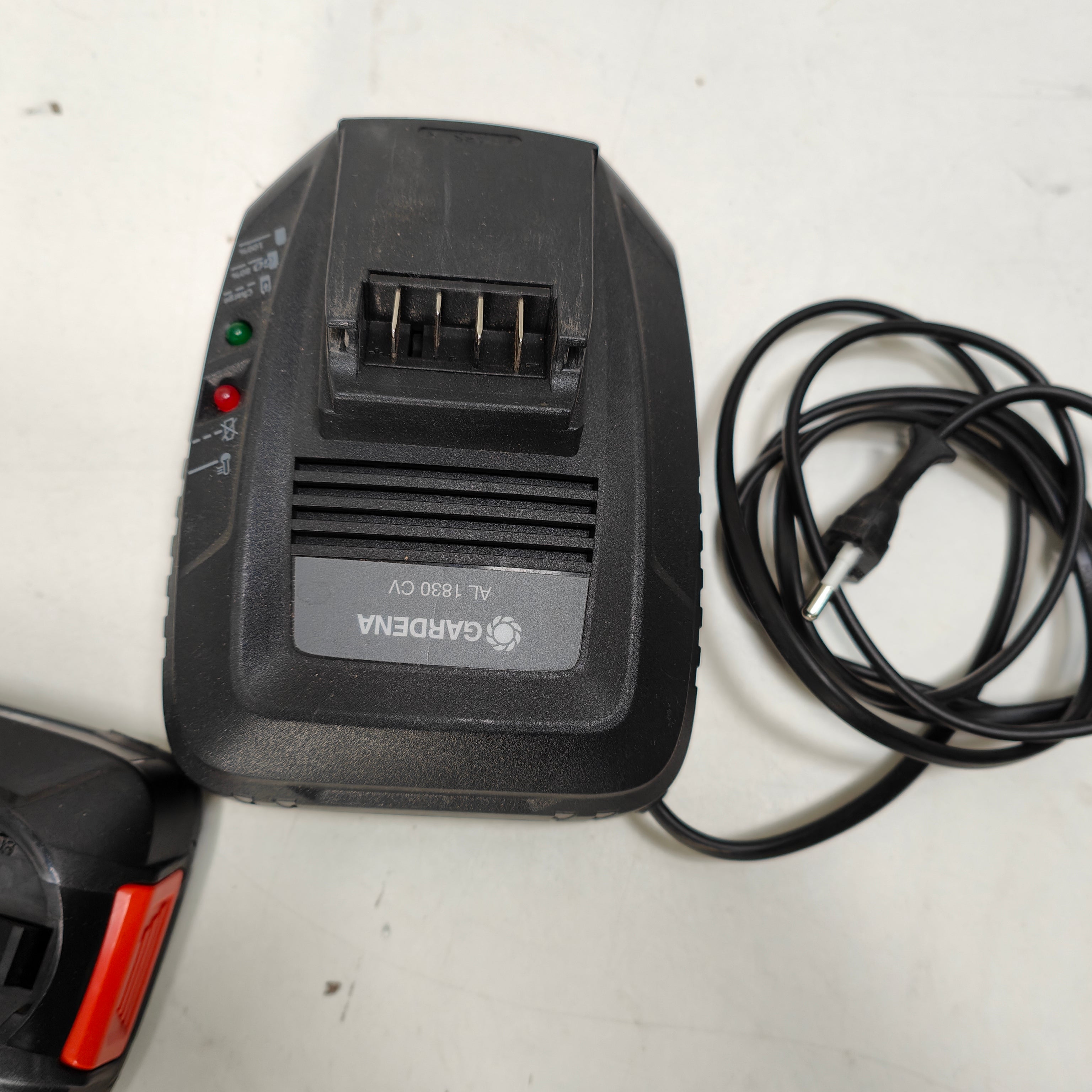 Gardena P4A QC 18V 2,5 Ah Akku (2x) + Ladegerät