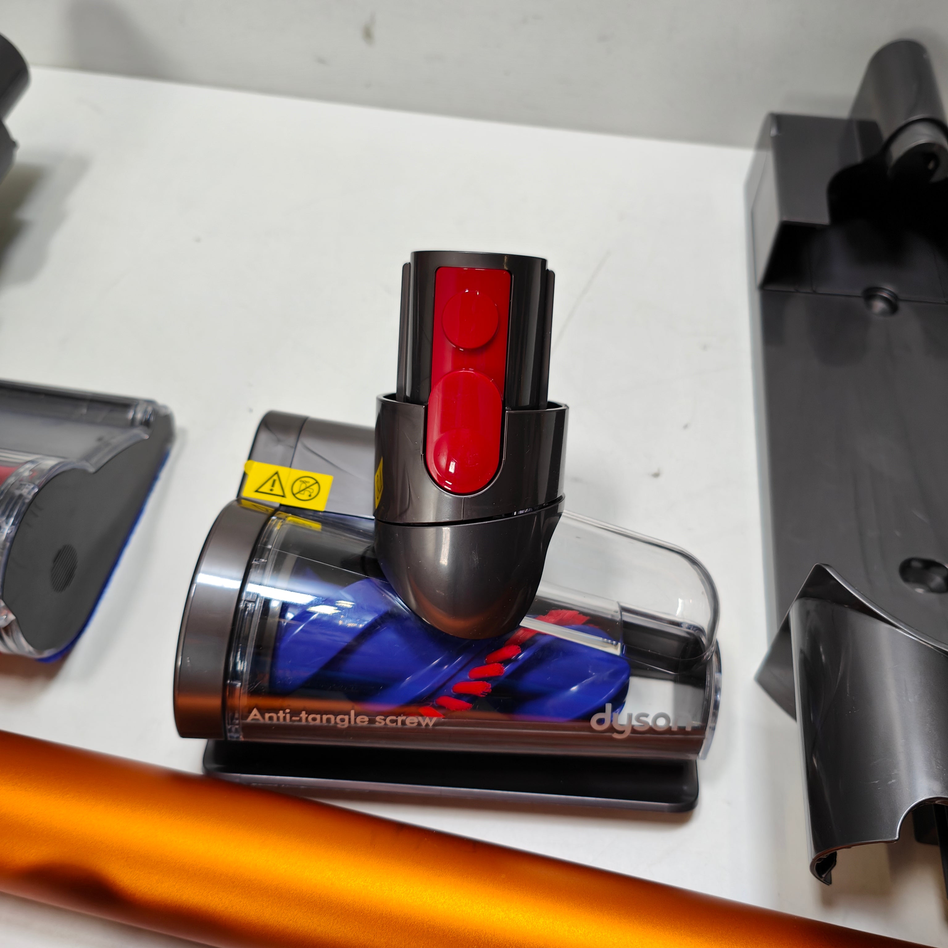 Dyson V8 Absolute 476547-01