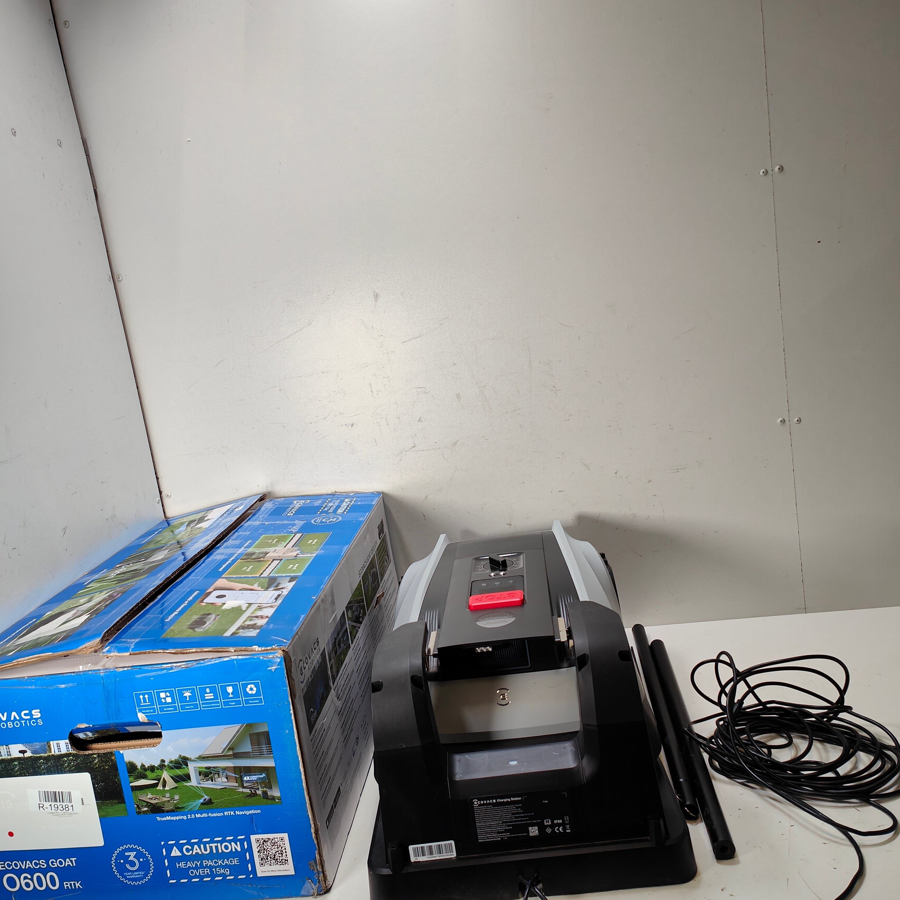 Ecovacs GOAT O600 RTK