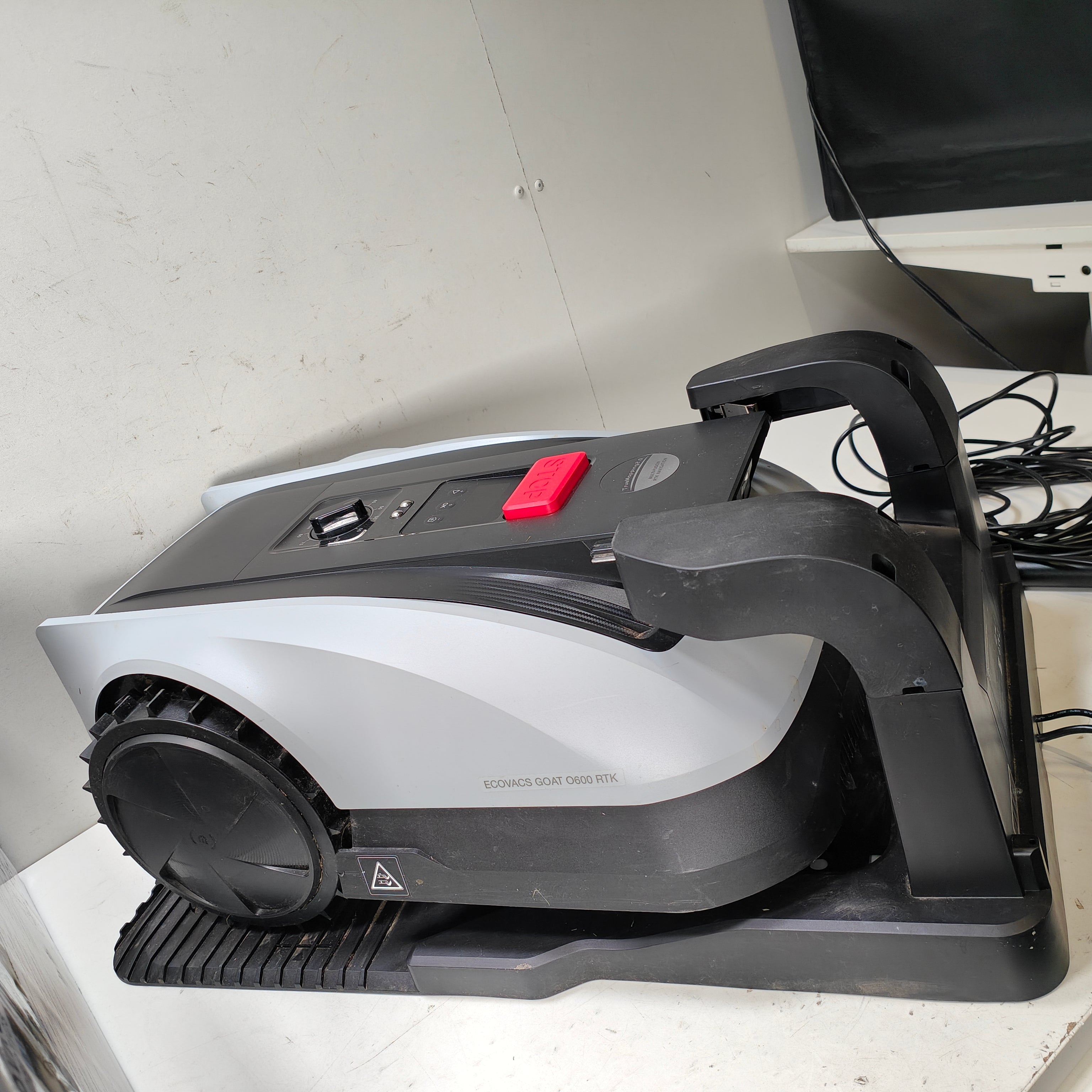 Ecovacs GOAT O600 RTK
