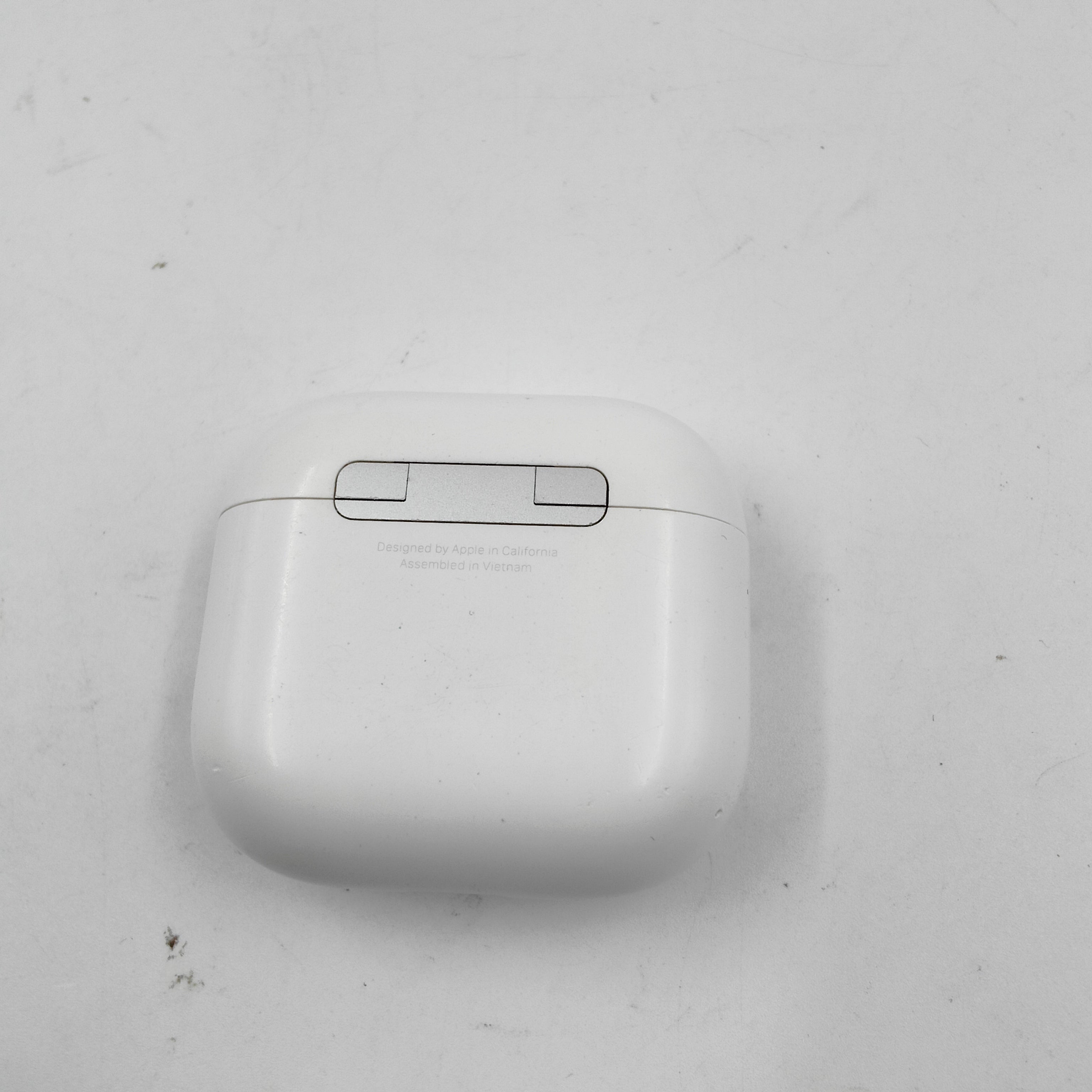 Apple AirPods 4 avec suppression active du bruit