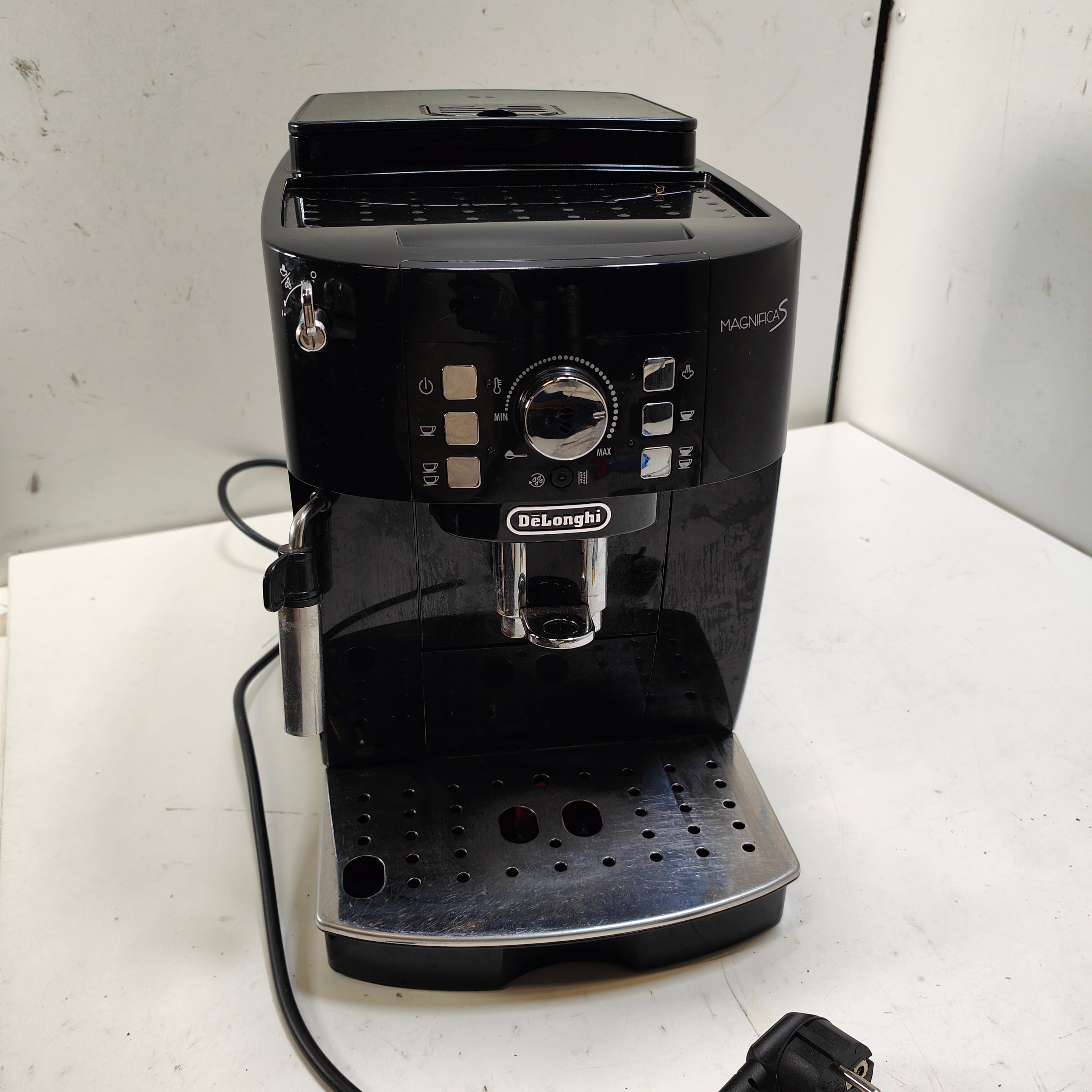 DeLonghi ECAM 21.117.B Magnifica S