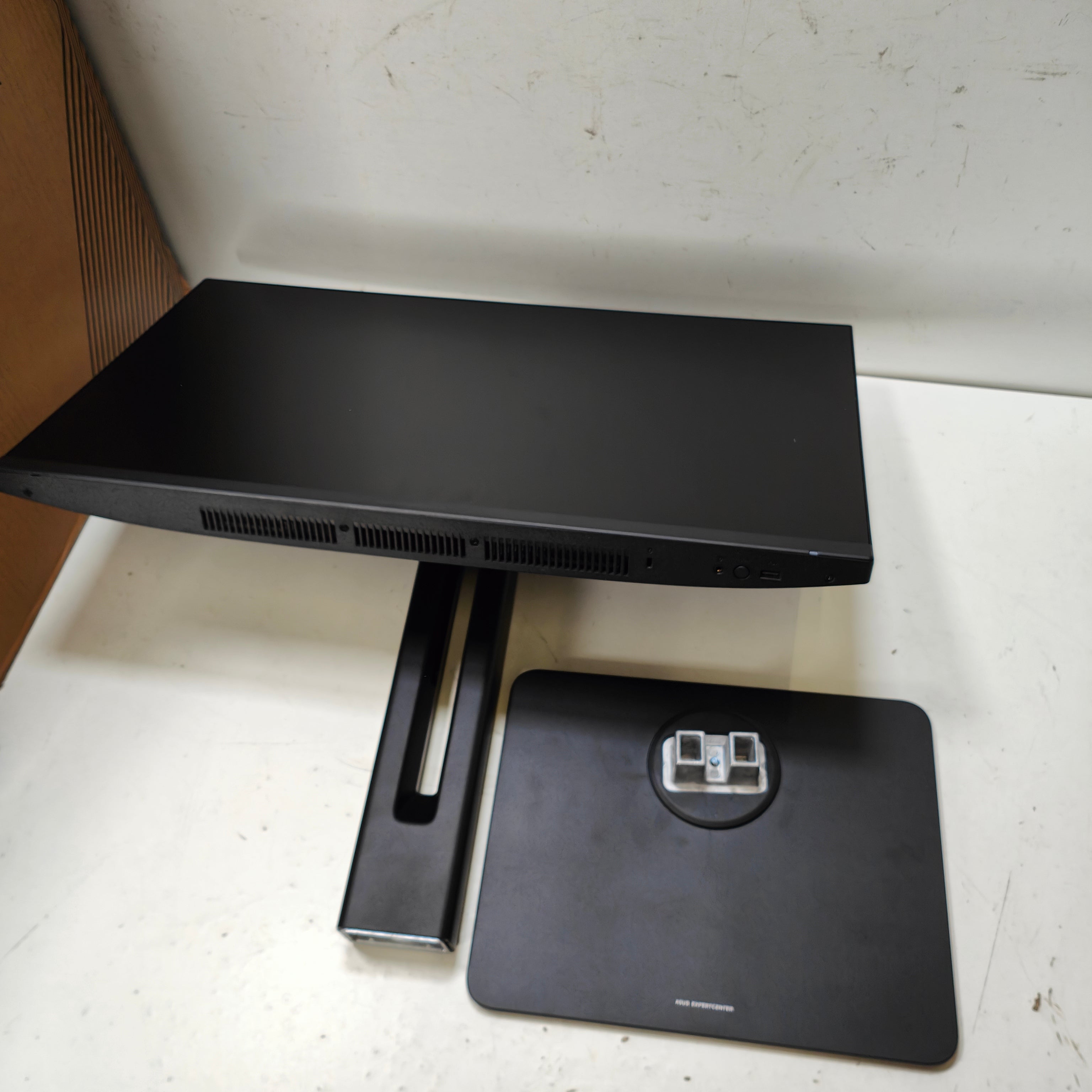Asus ExpertCenter AiO P470VAK-BPE955X