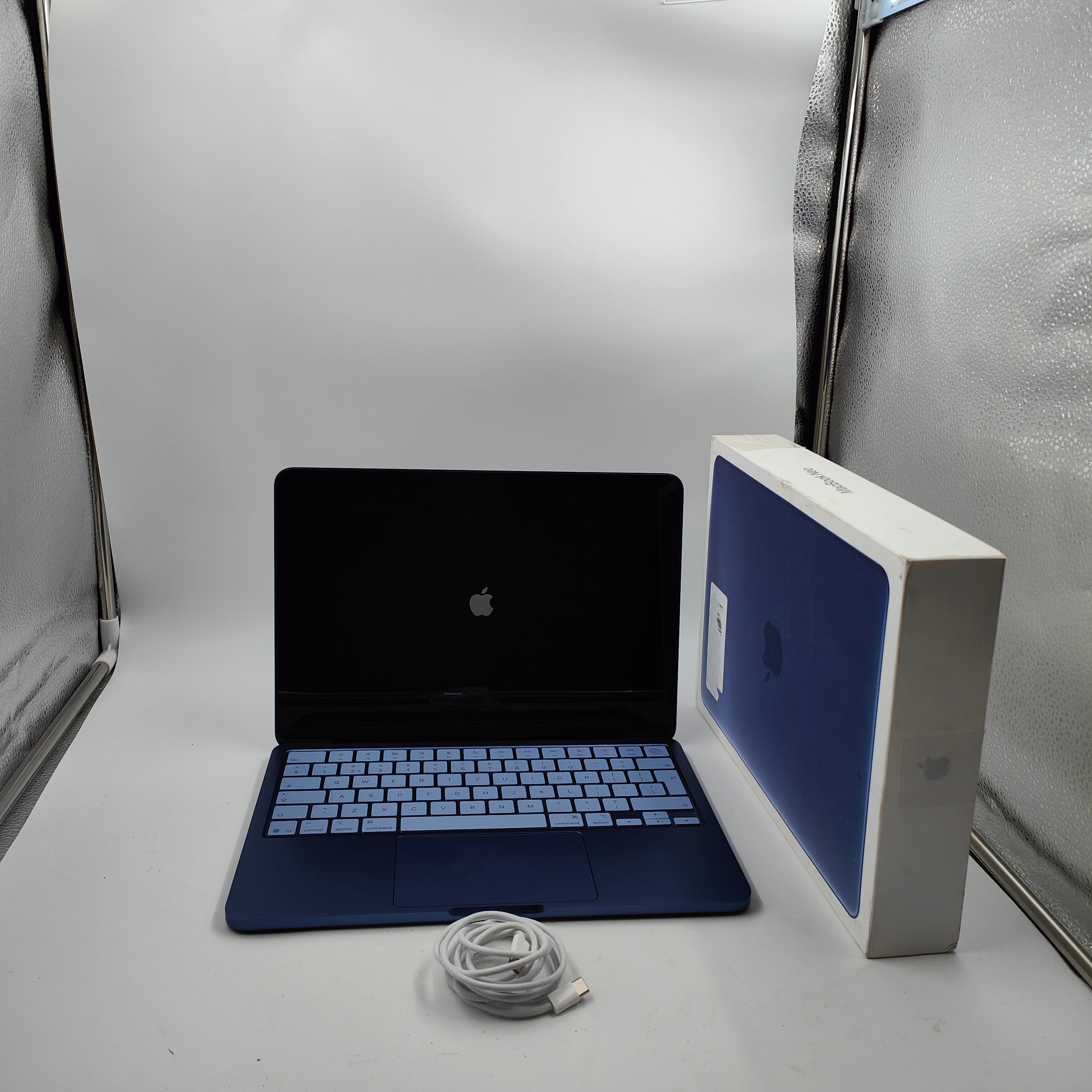 Apple MacBook Neo (2026) Touch ID 512GB Indigo QWERTZ
