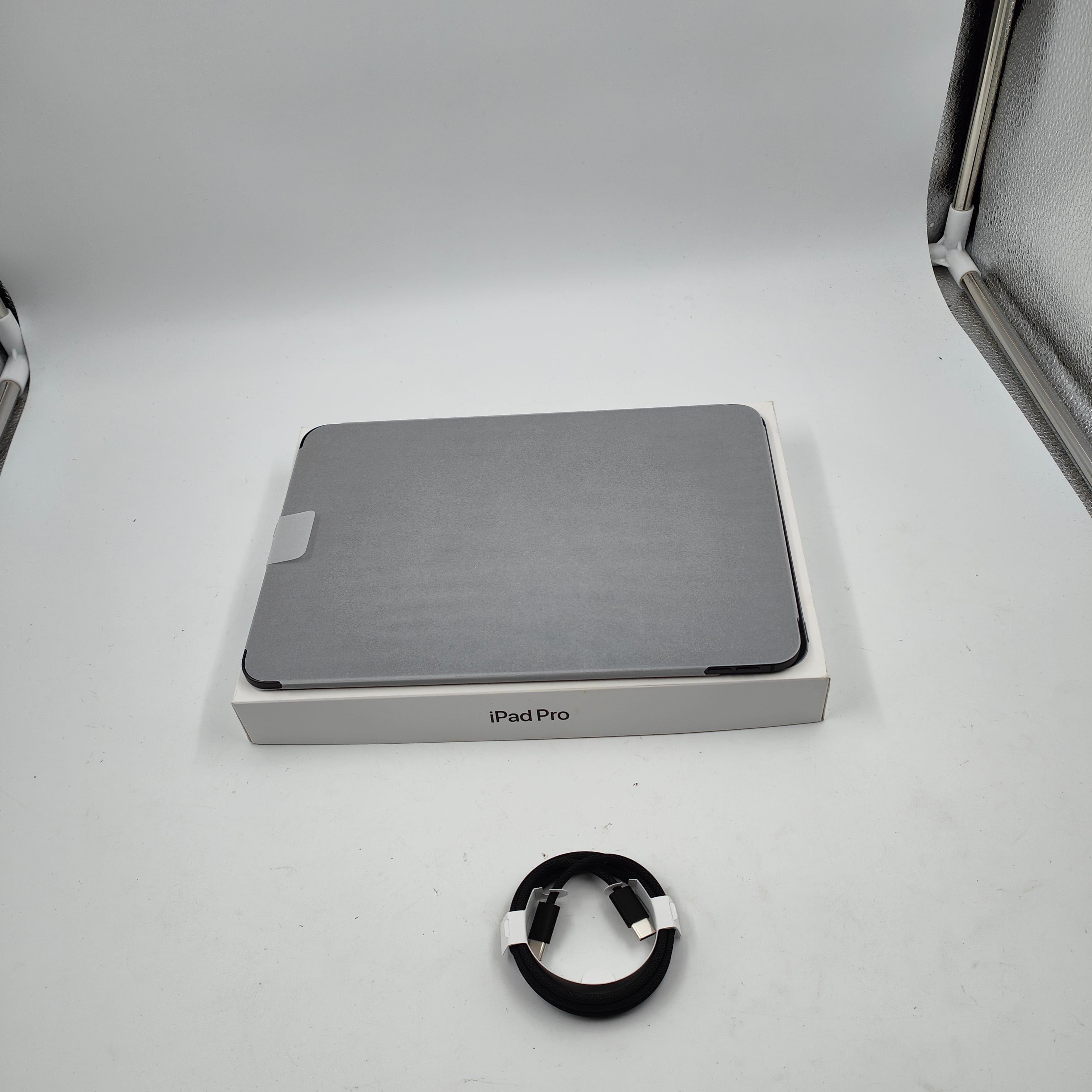 Apple iPad Pro (2024) 11 Zoll 2 TB WLAN Schwarz