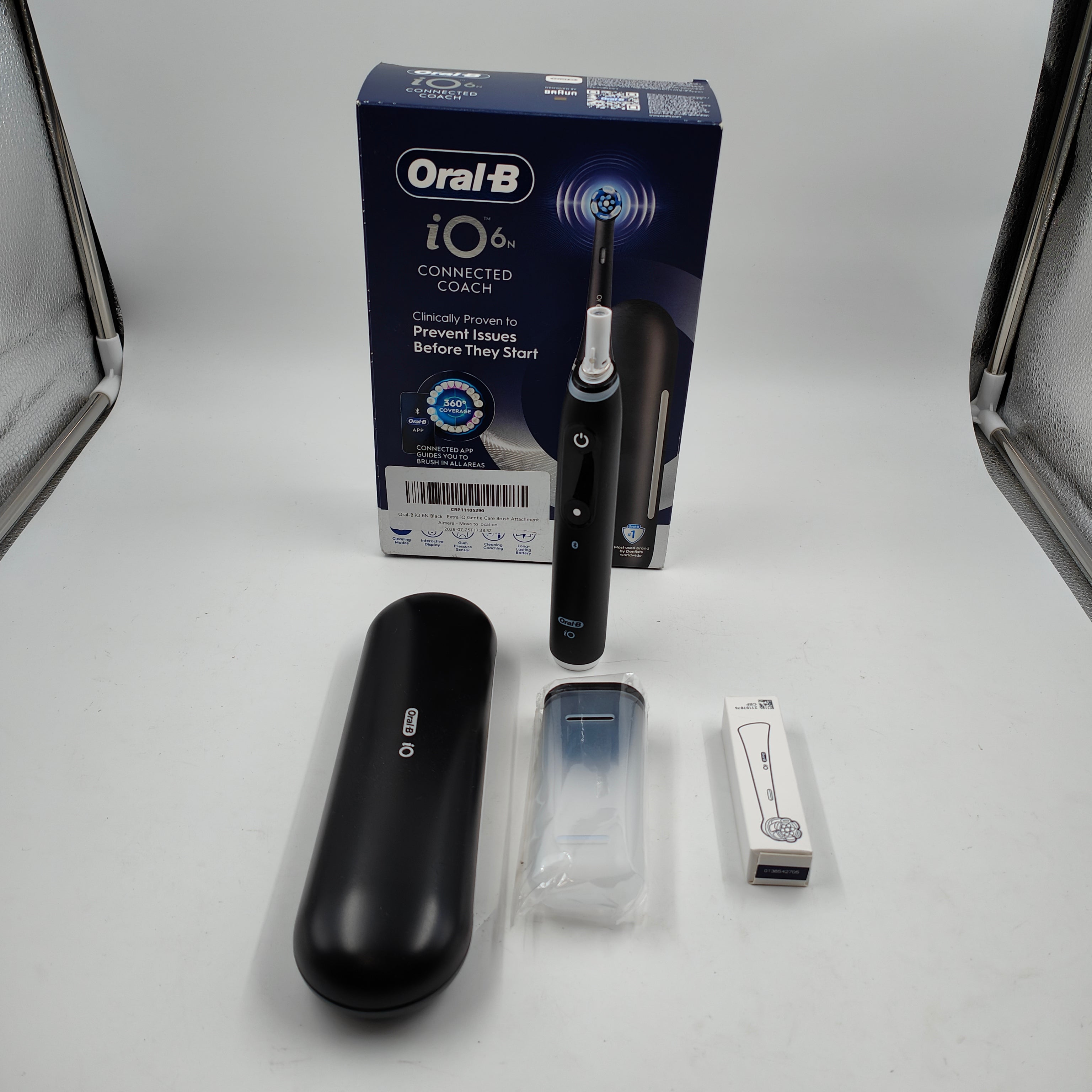 Oral-B iO 6N Schwarz + zusätzlicher iO Gentle Care Aufsteckbürstenkopf