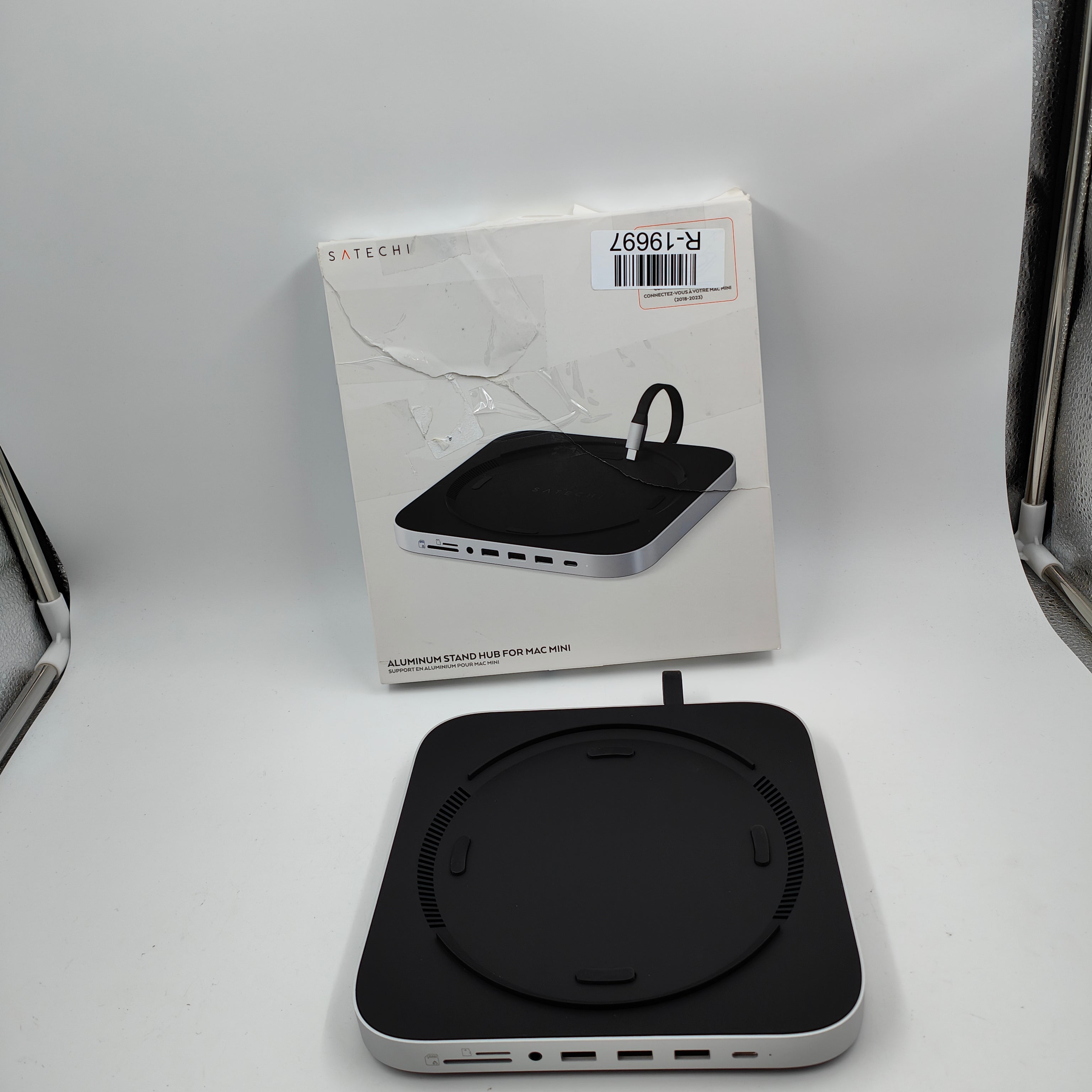 Satechi Aluminium-Ständer und Hub für Mac Mini, Silber