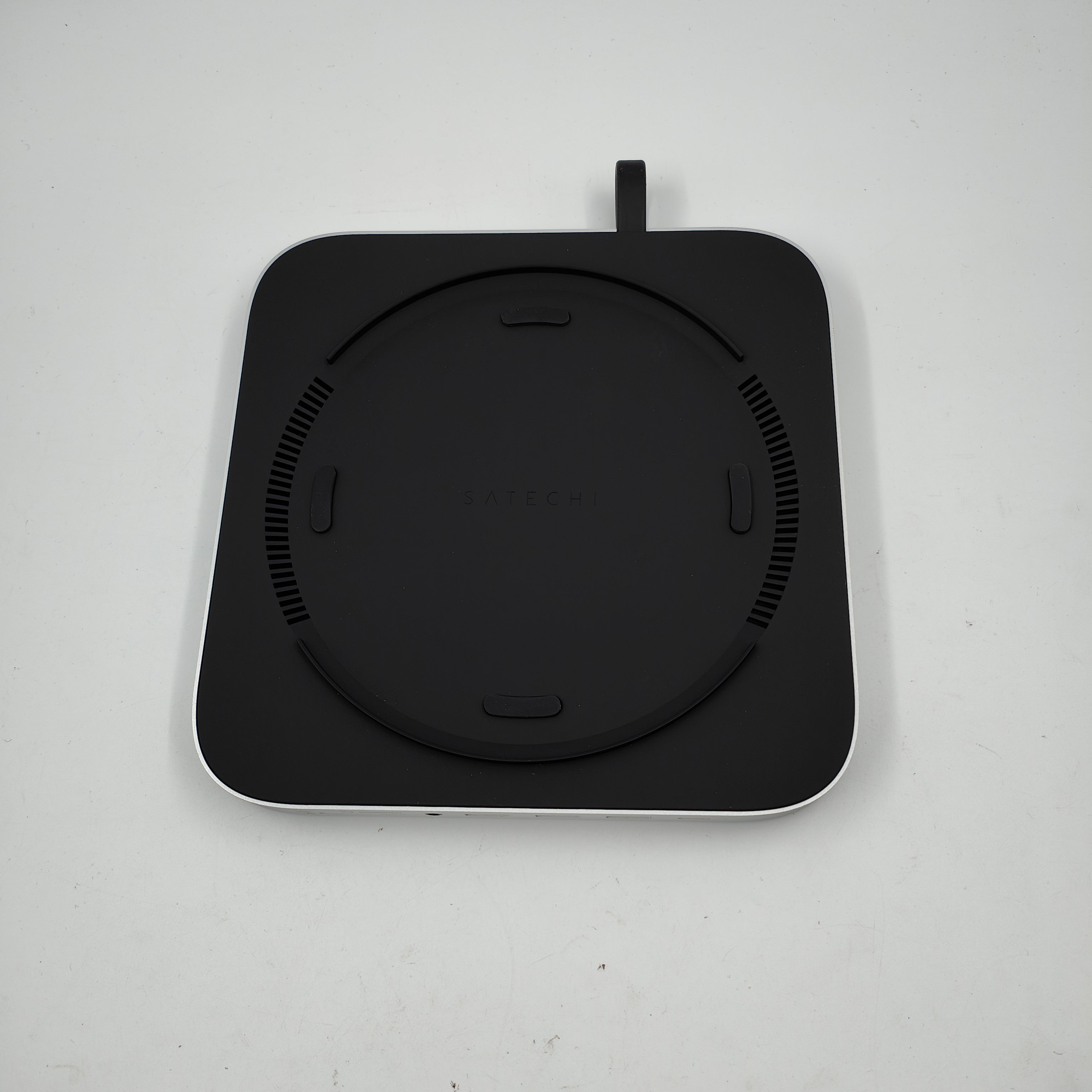 Satechi Aluminium-Ständer und Hub für Mac Mini, Silber