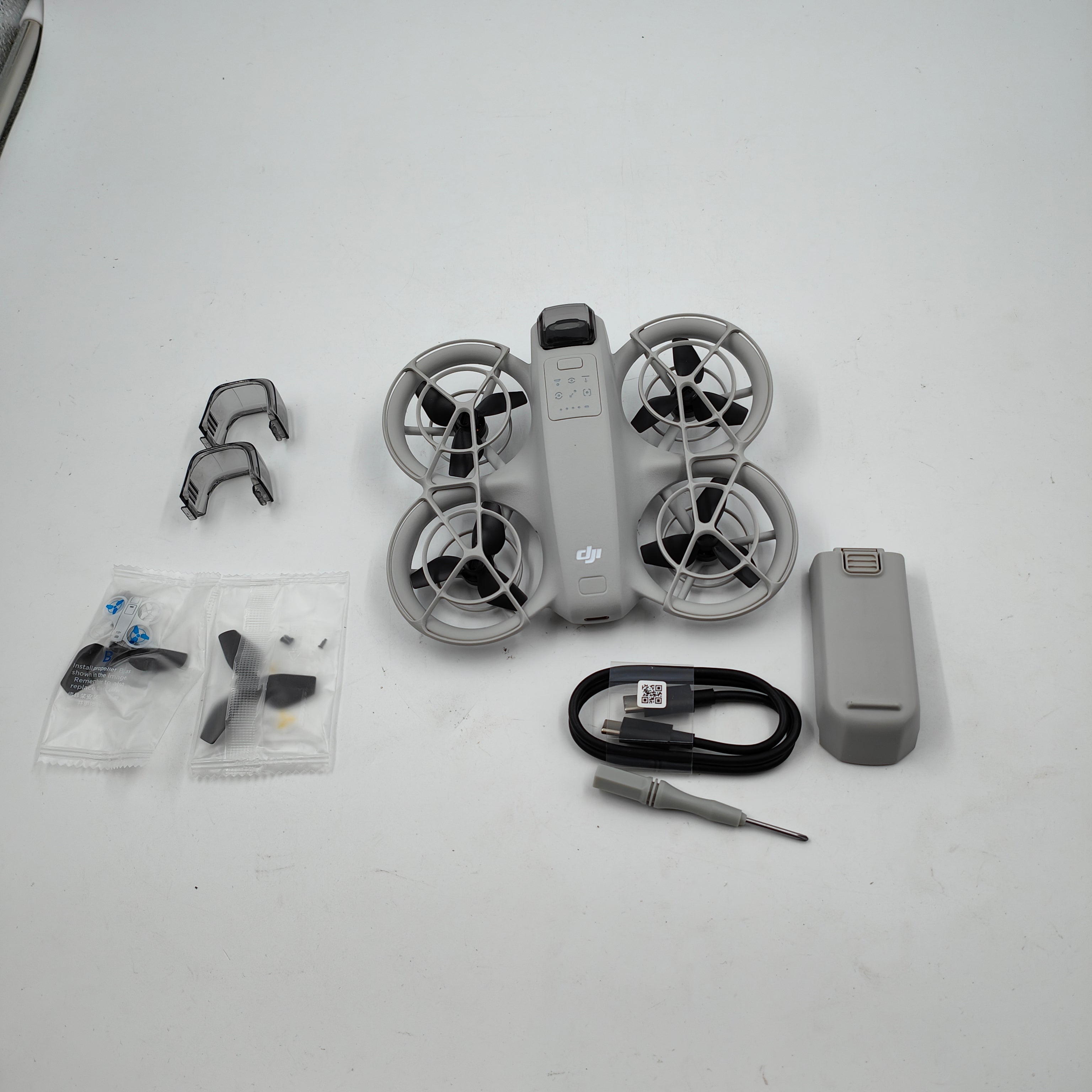 DJI Neo