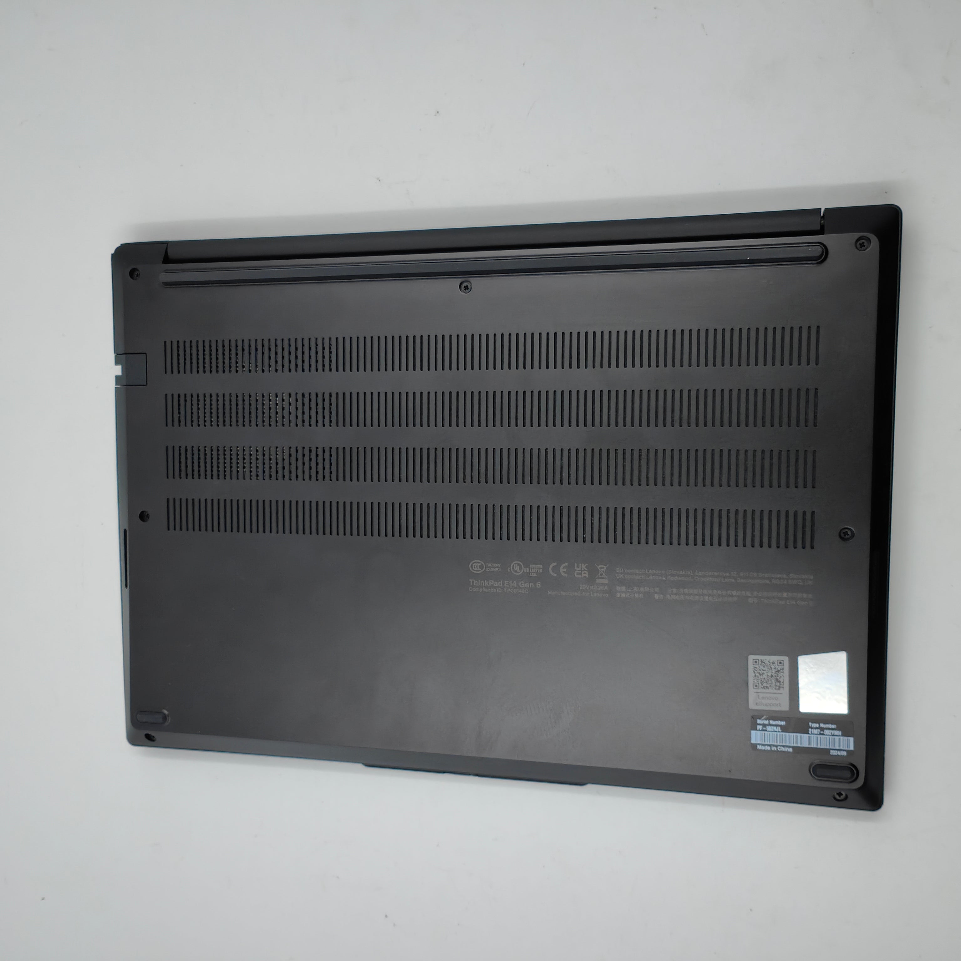 Lenovo ThinkPad E14 Gen 6 (Intel) 21M7002YMH QWERTY