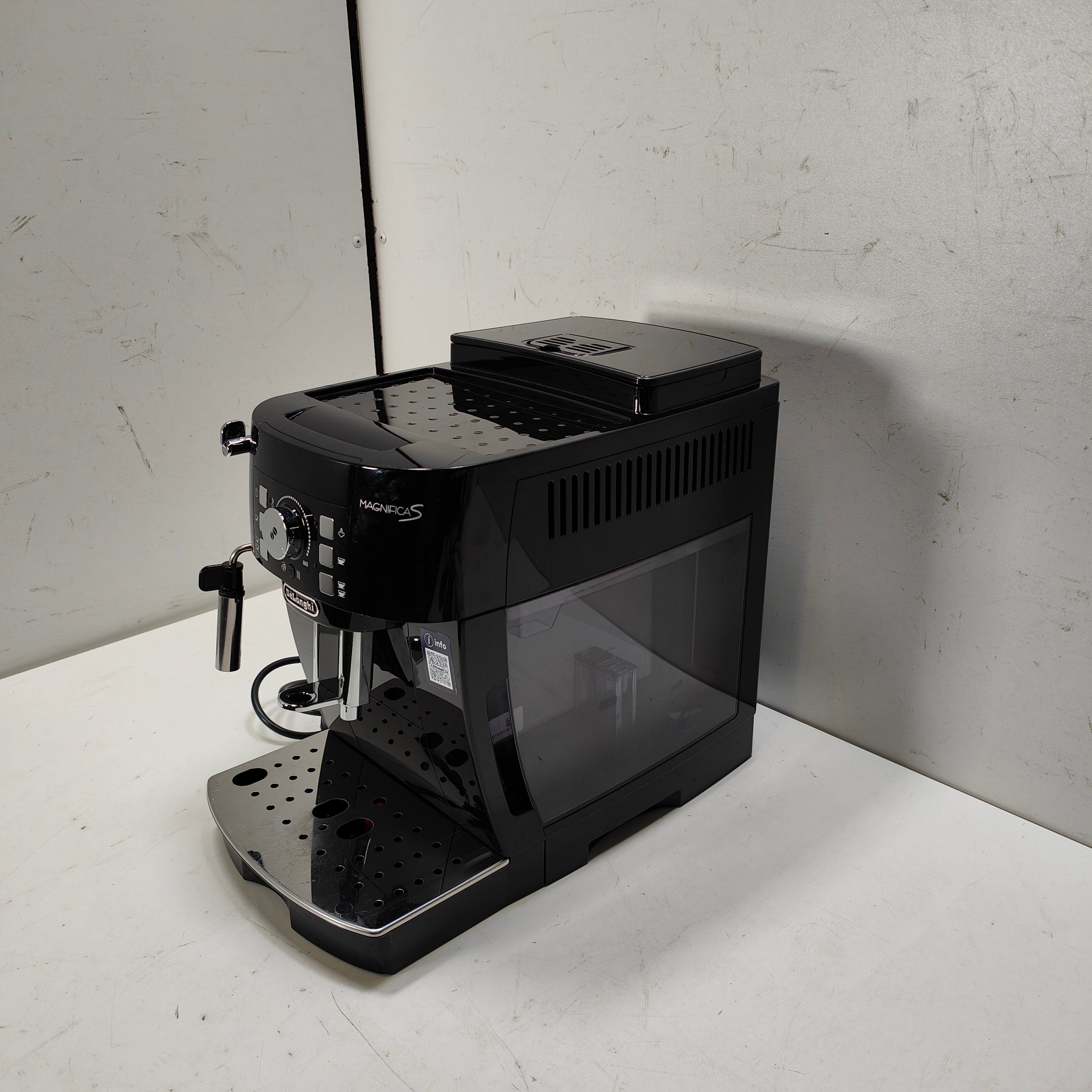 DeLonghi ECAM 21.117.B Magnifica S